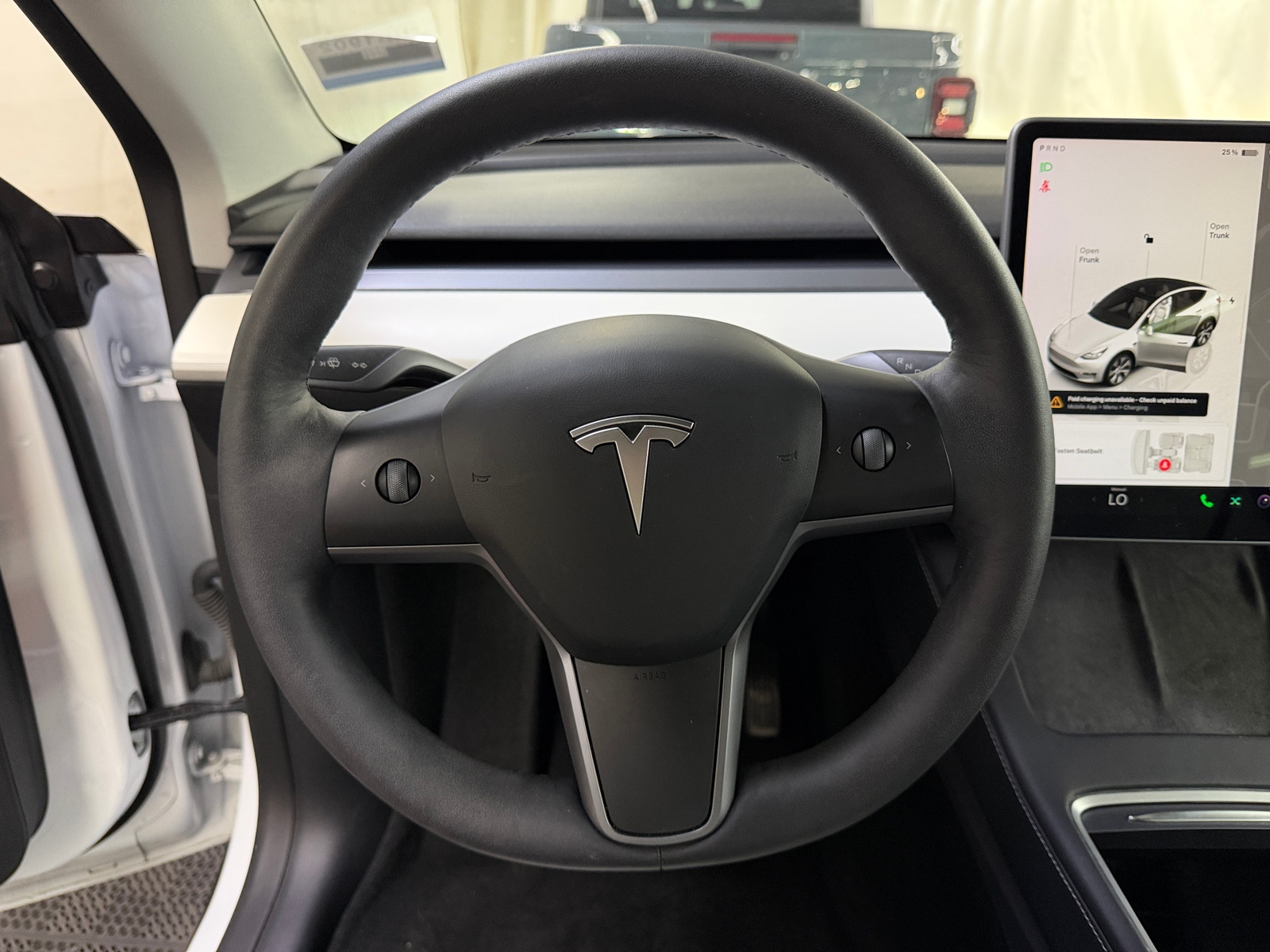 Thumbnail: 2022 Tesla Model Y - 4