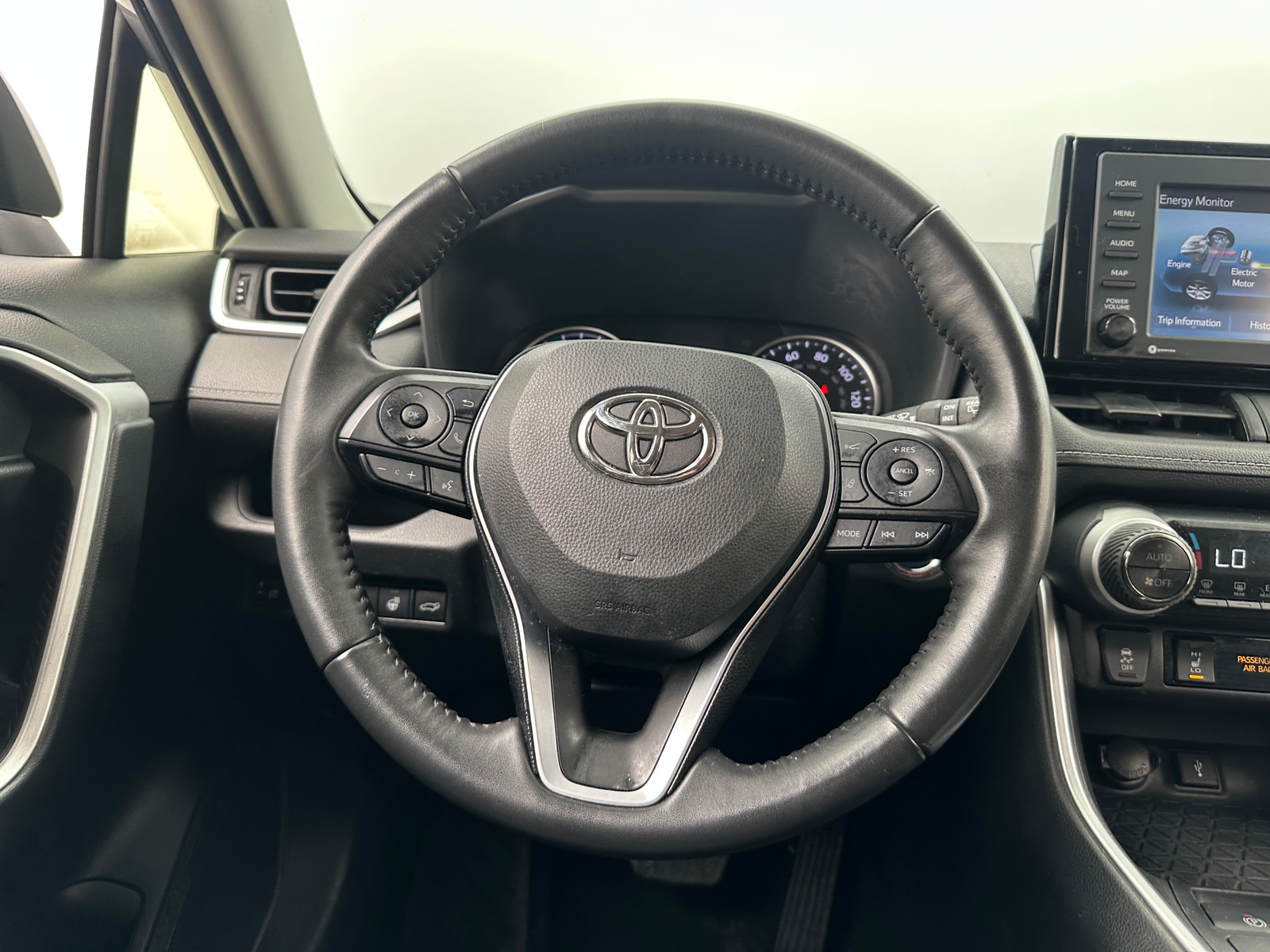 Thumbnail: 2022 Toyota RAV4 - 5