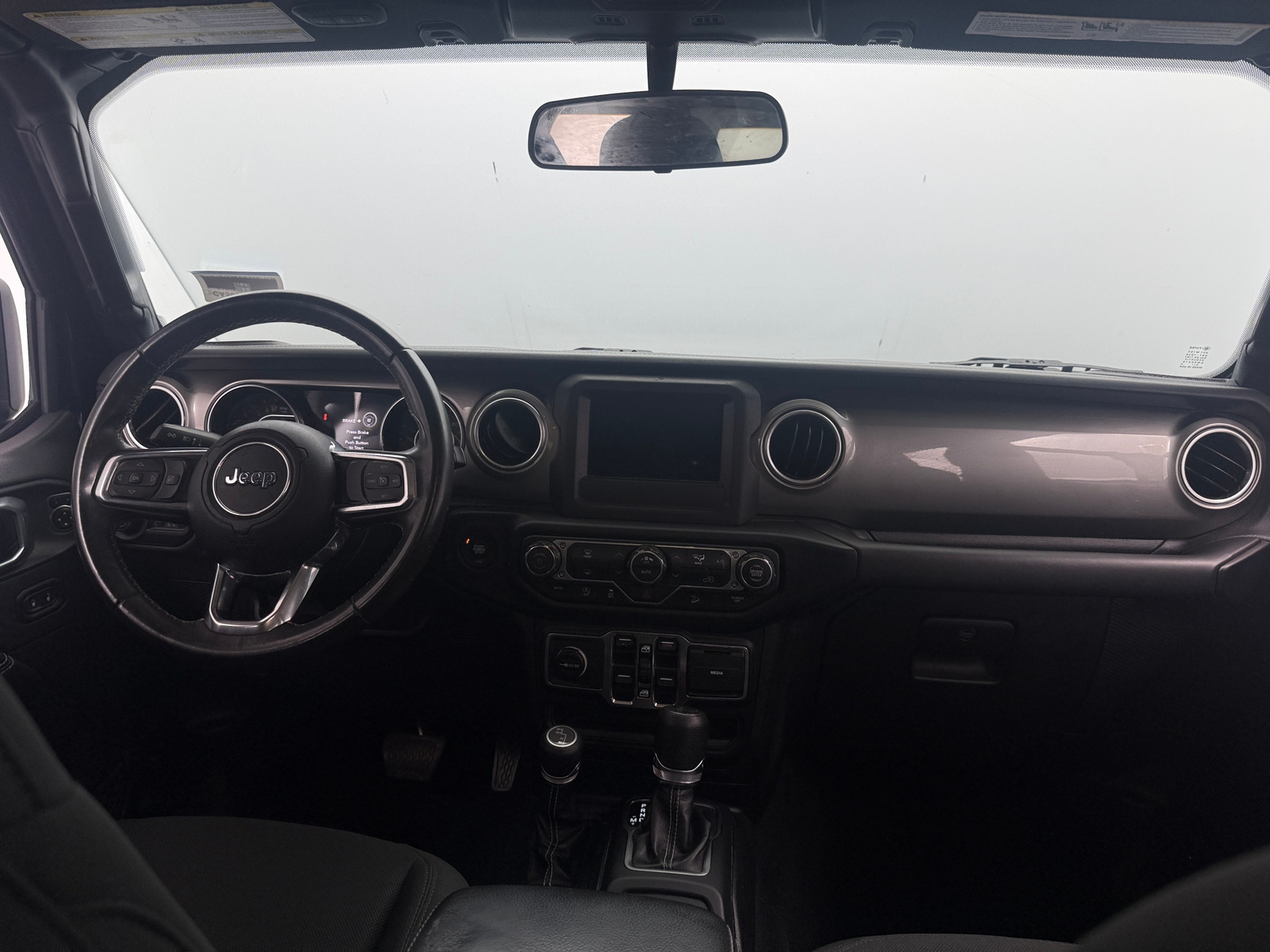 Thumbnail: 2019 Jeep Wrangler - 3