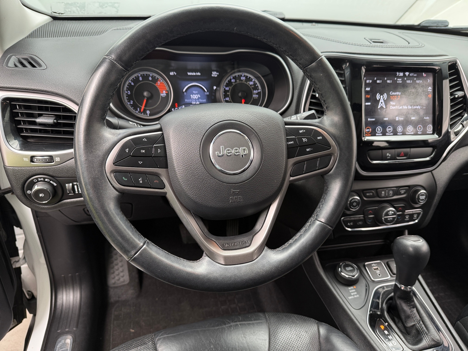 Thumbnail: 2019 Jeep Cherokee - 4