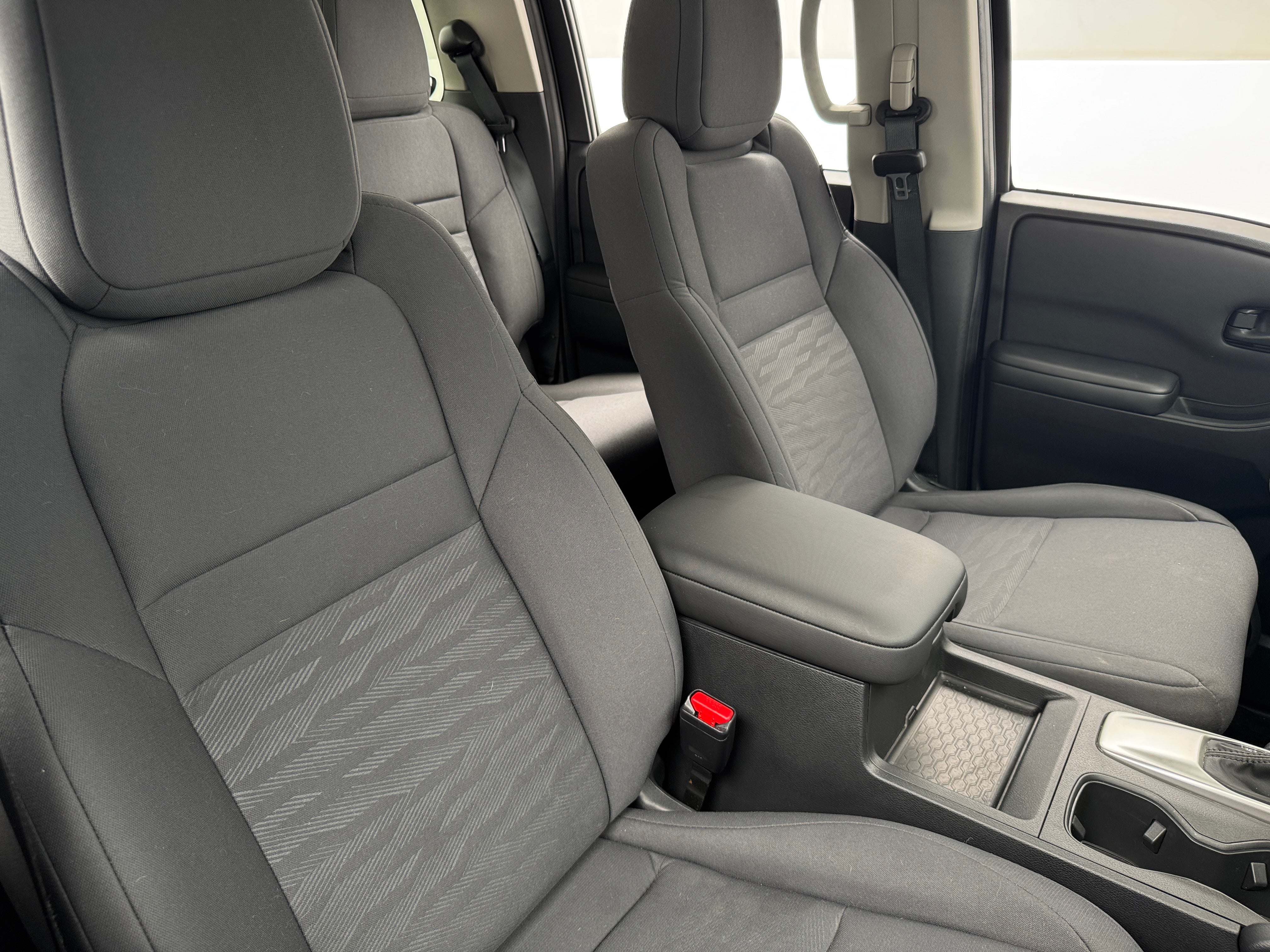 2023 Nissan Frontier S