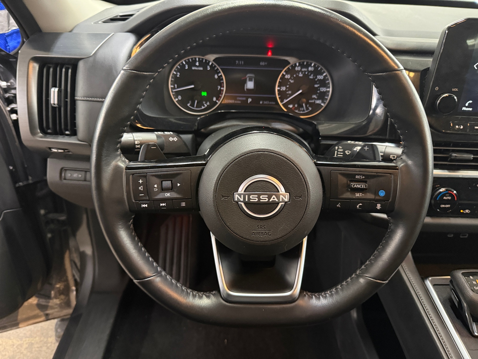 Thumbnail: 2025 Nissan Pathfinder - 4