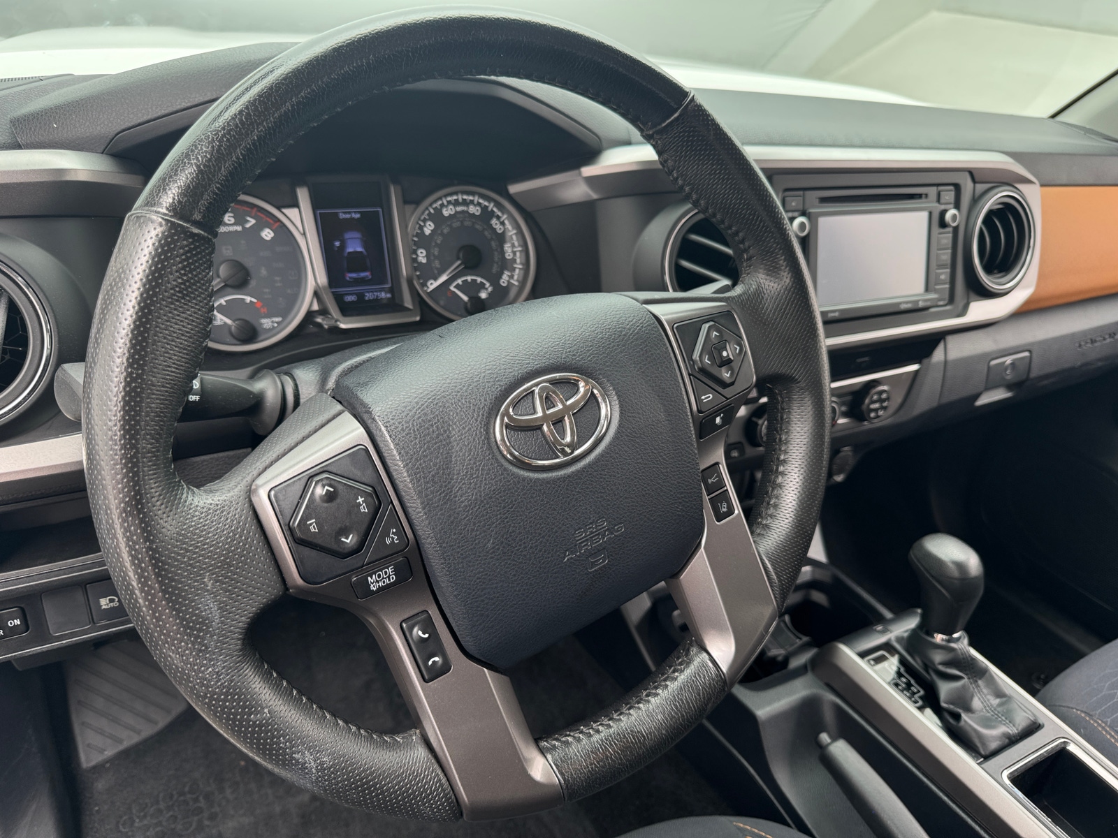 Thumbnail: 2019 Toyota Tacoma - 5