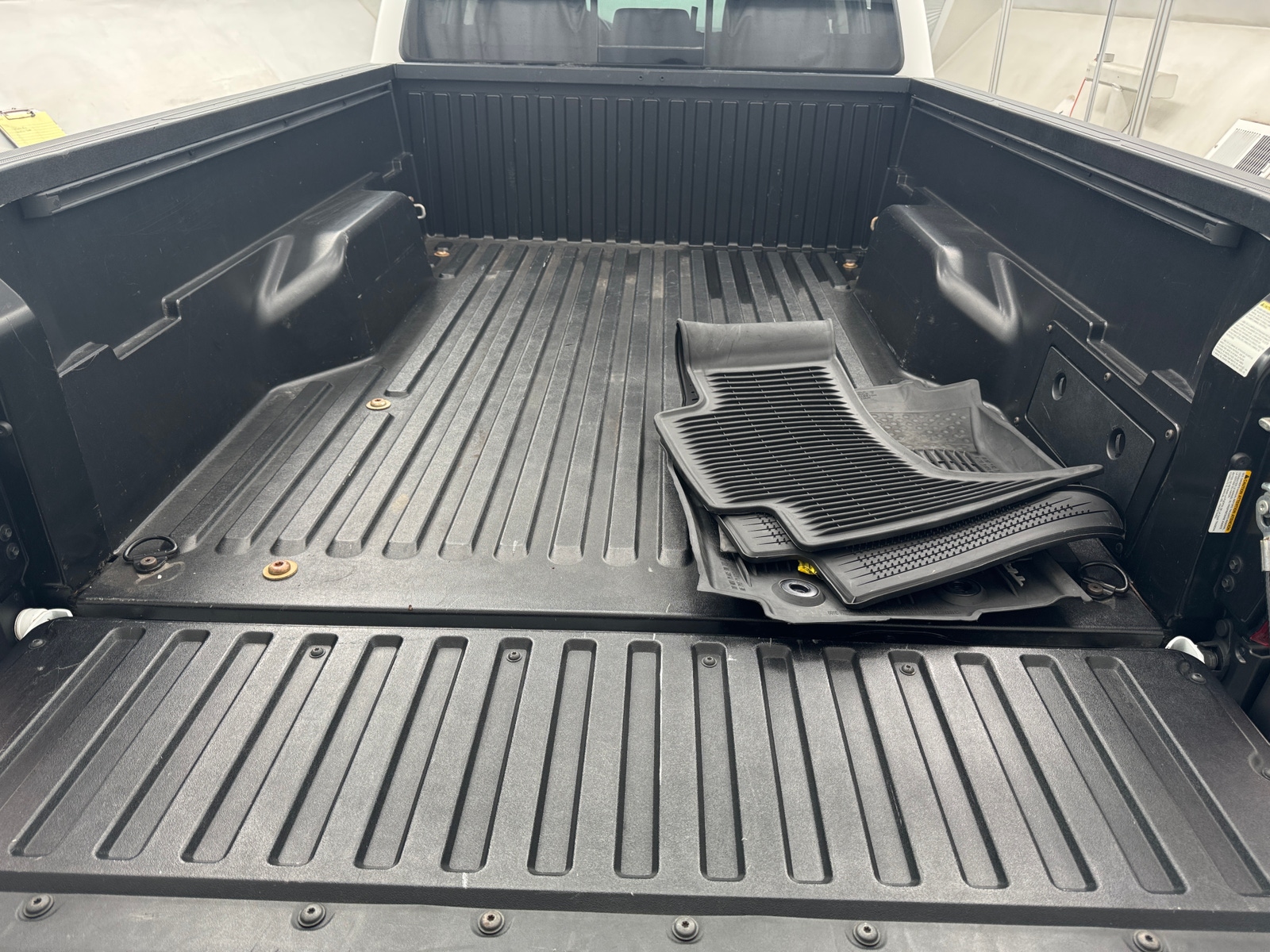 Thumbnail: 2019 Toyota Tacoma - 7