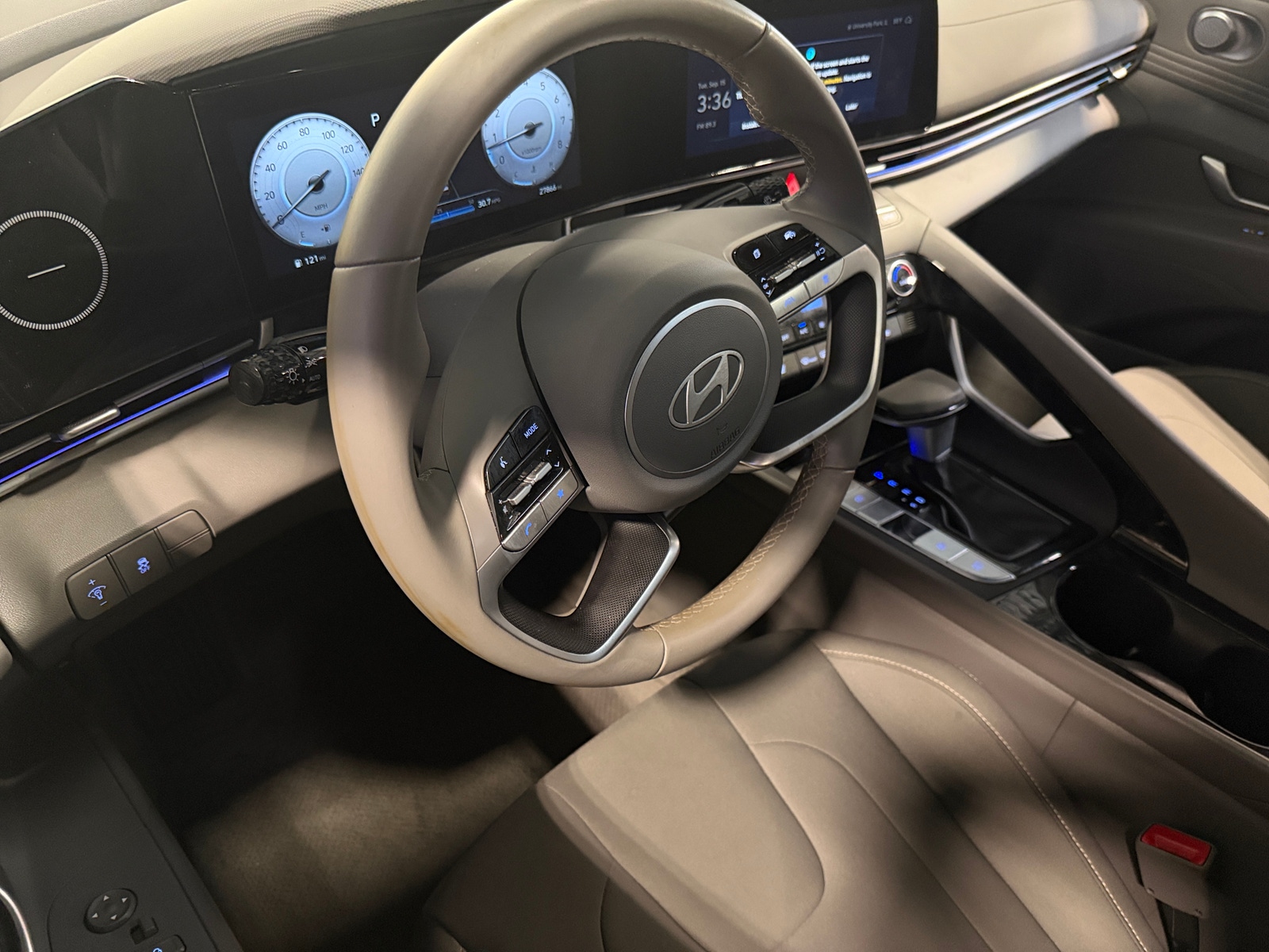 Thumbnail: 2024 Hyundai Elantra - 5