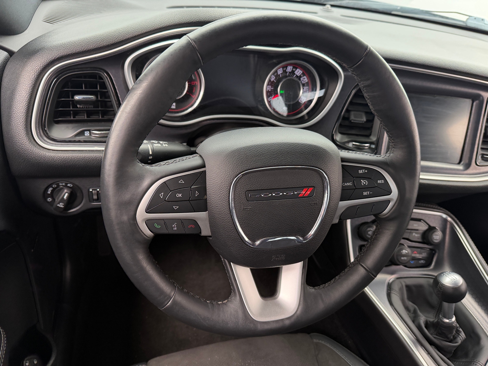 Thumbnail: 2015 Dodge Challenger - 3