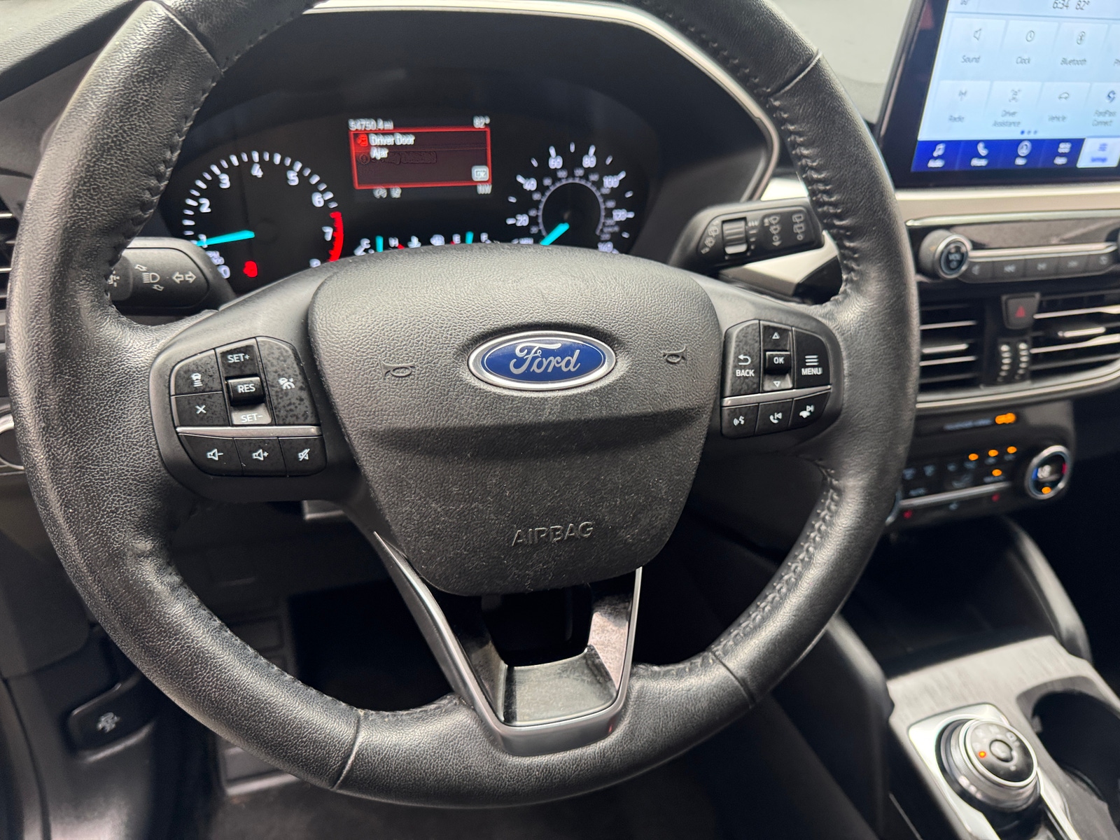 Thumbnail: 2020 Ford Escape - 4