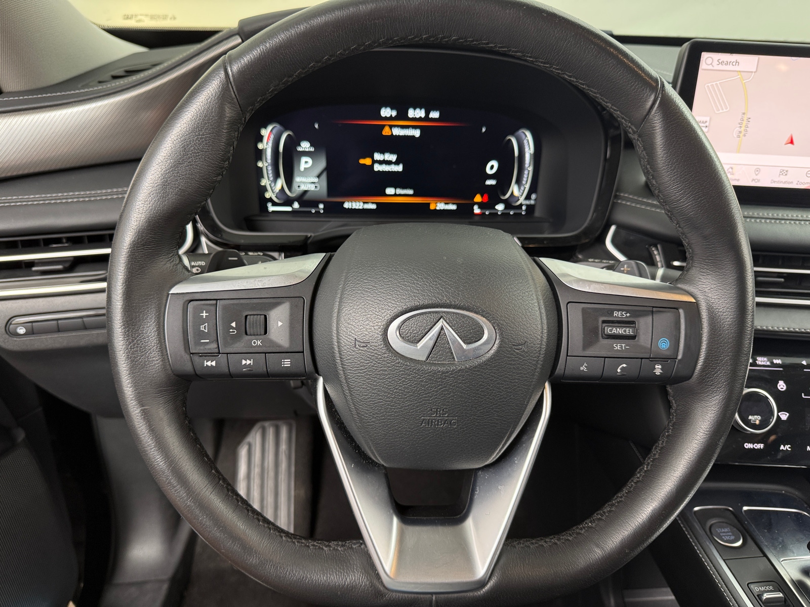 Thumbnail: 2023 INFINITI QX60 - 4