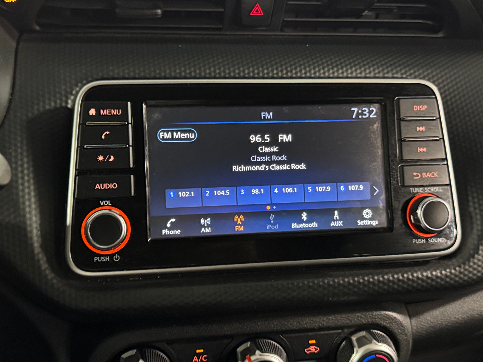 Thumbnail: 2021 Nissan Kicks - 4