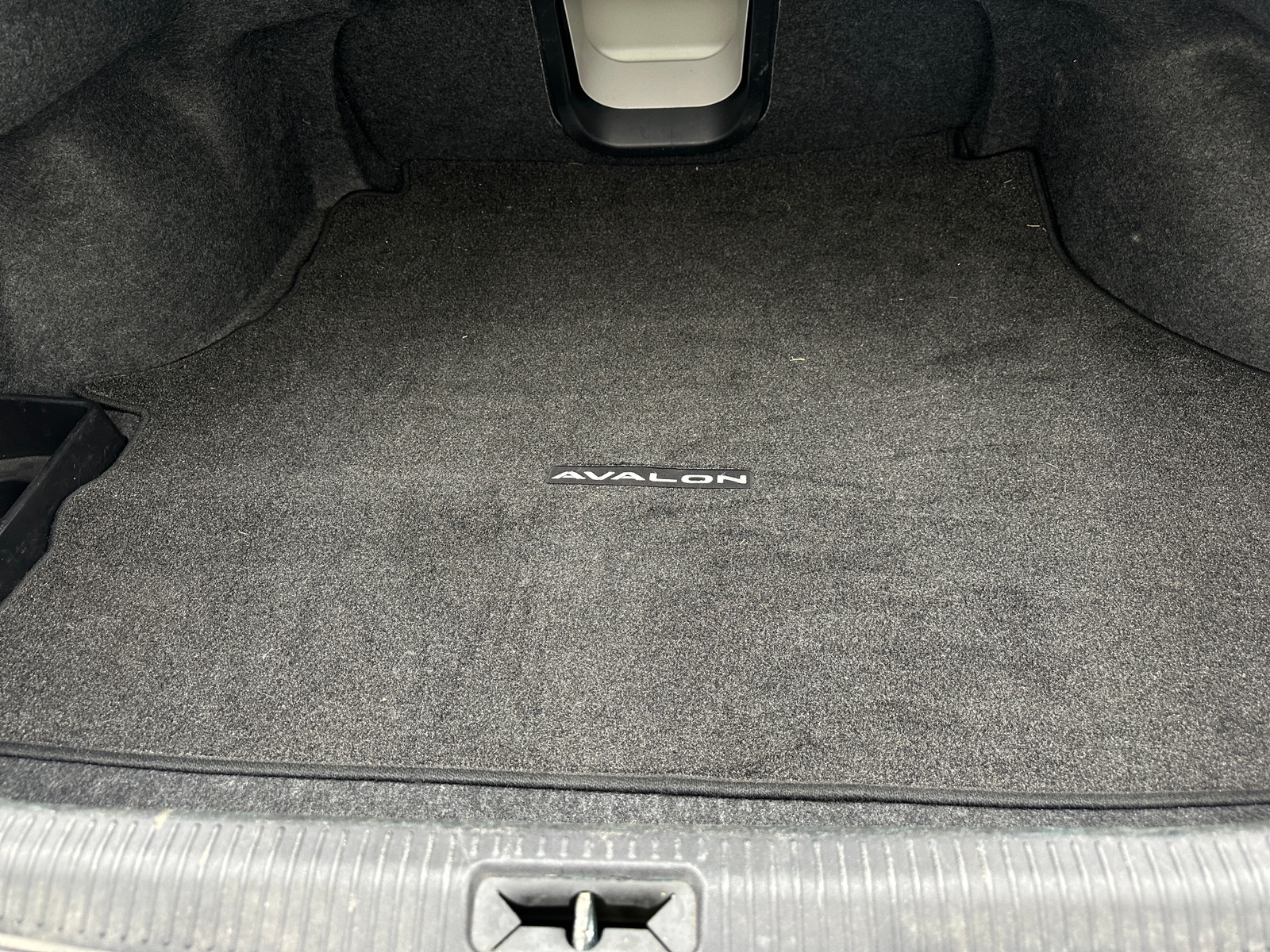 Thumbnail: 2011 Toyota Avalon - 7