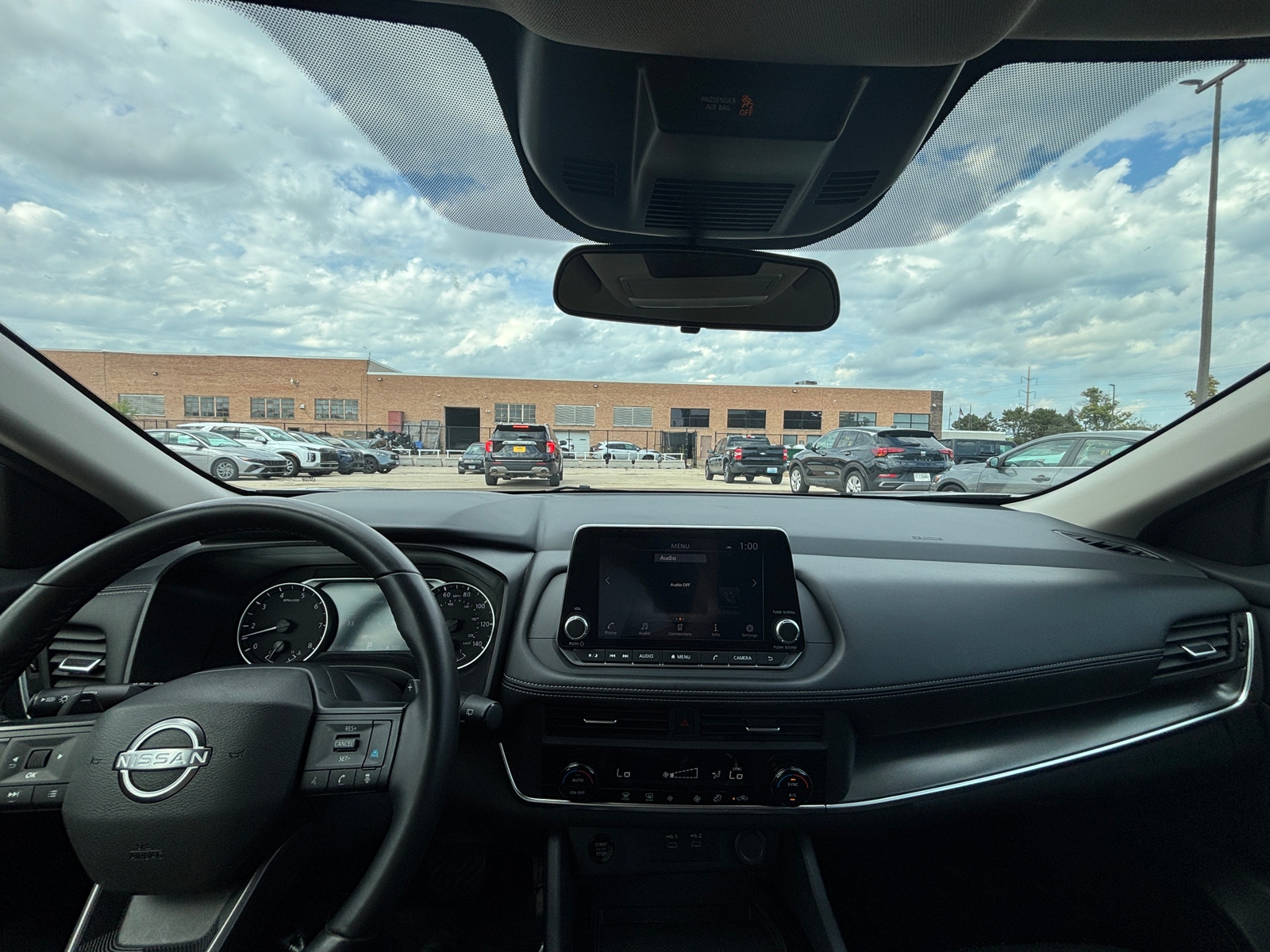 Thumbnail: 2025 Nissan Rogue - 3