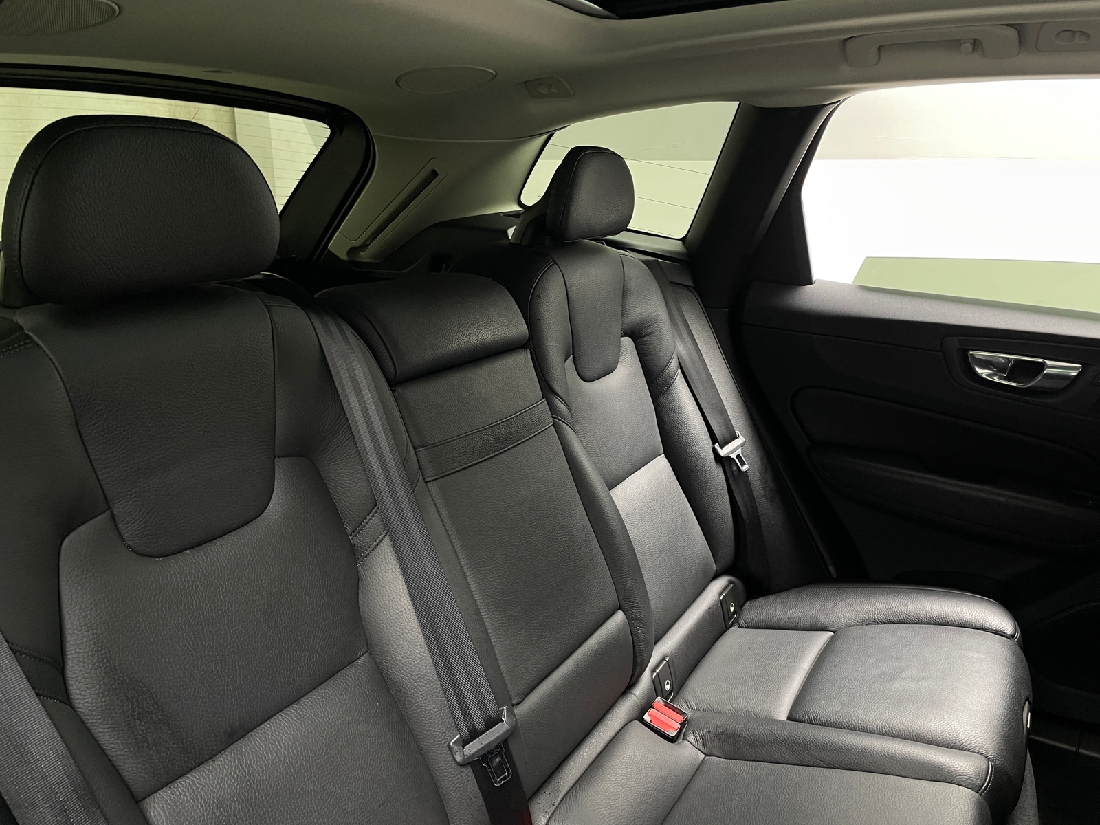 Thumbnail: 2019 Volvo XC60 - 5