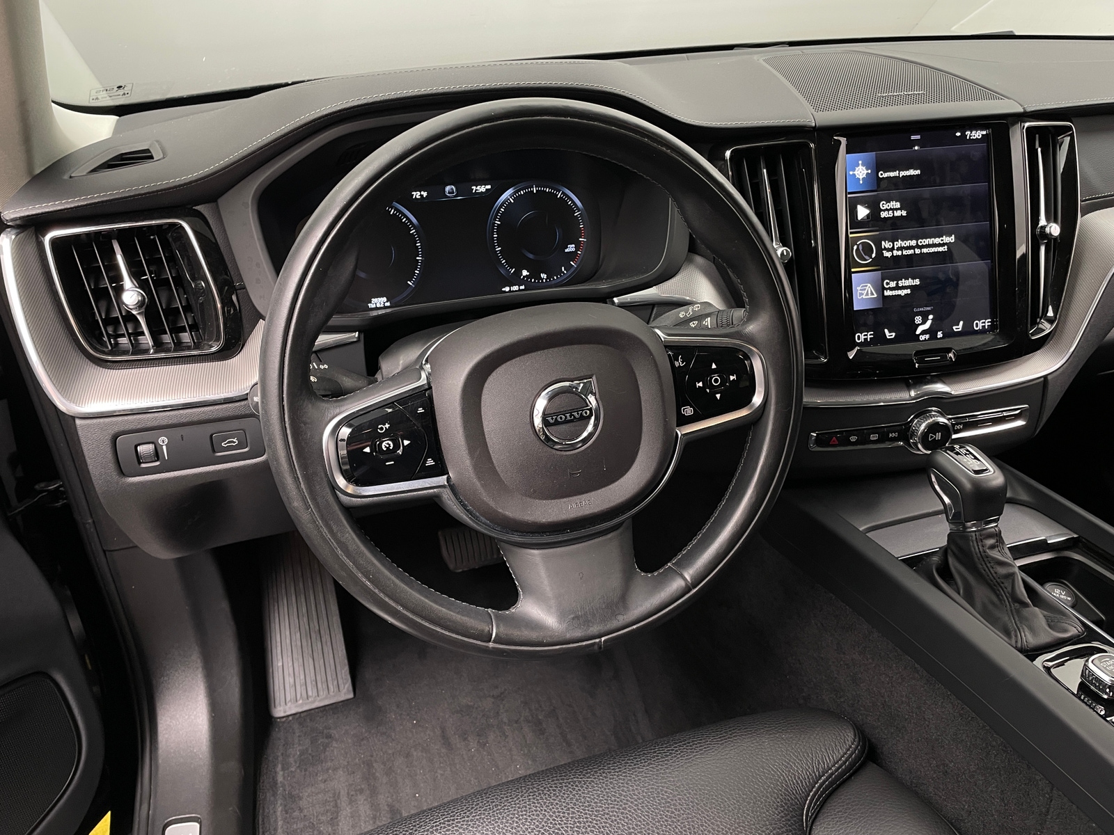 Thumbnail: 2019 Volvo XC60 - 4