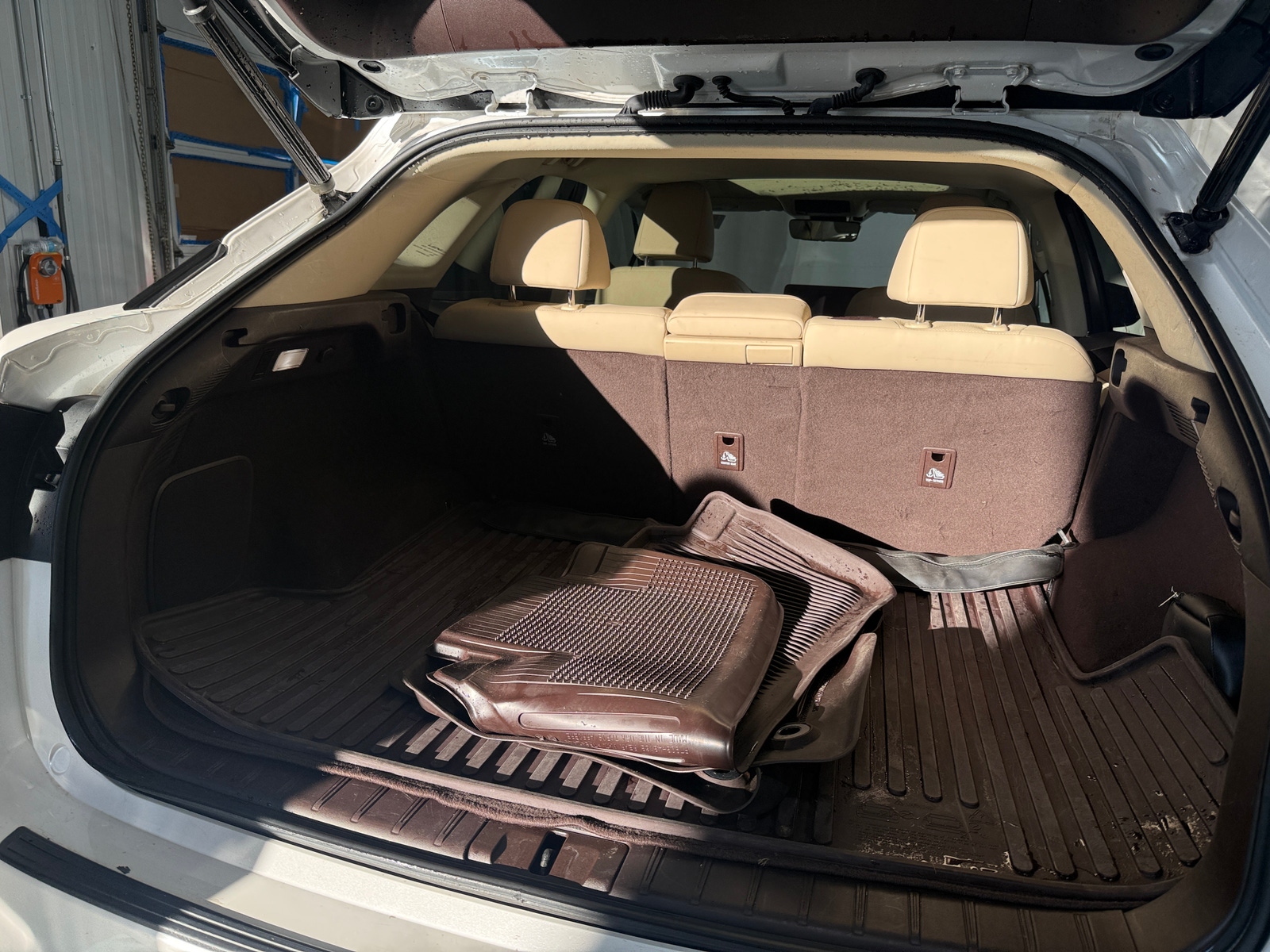 Thumbnail: 2020 Lexus RX - 6