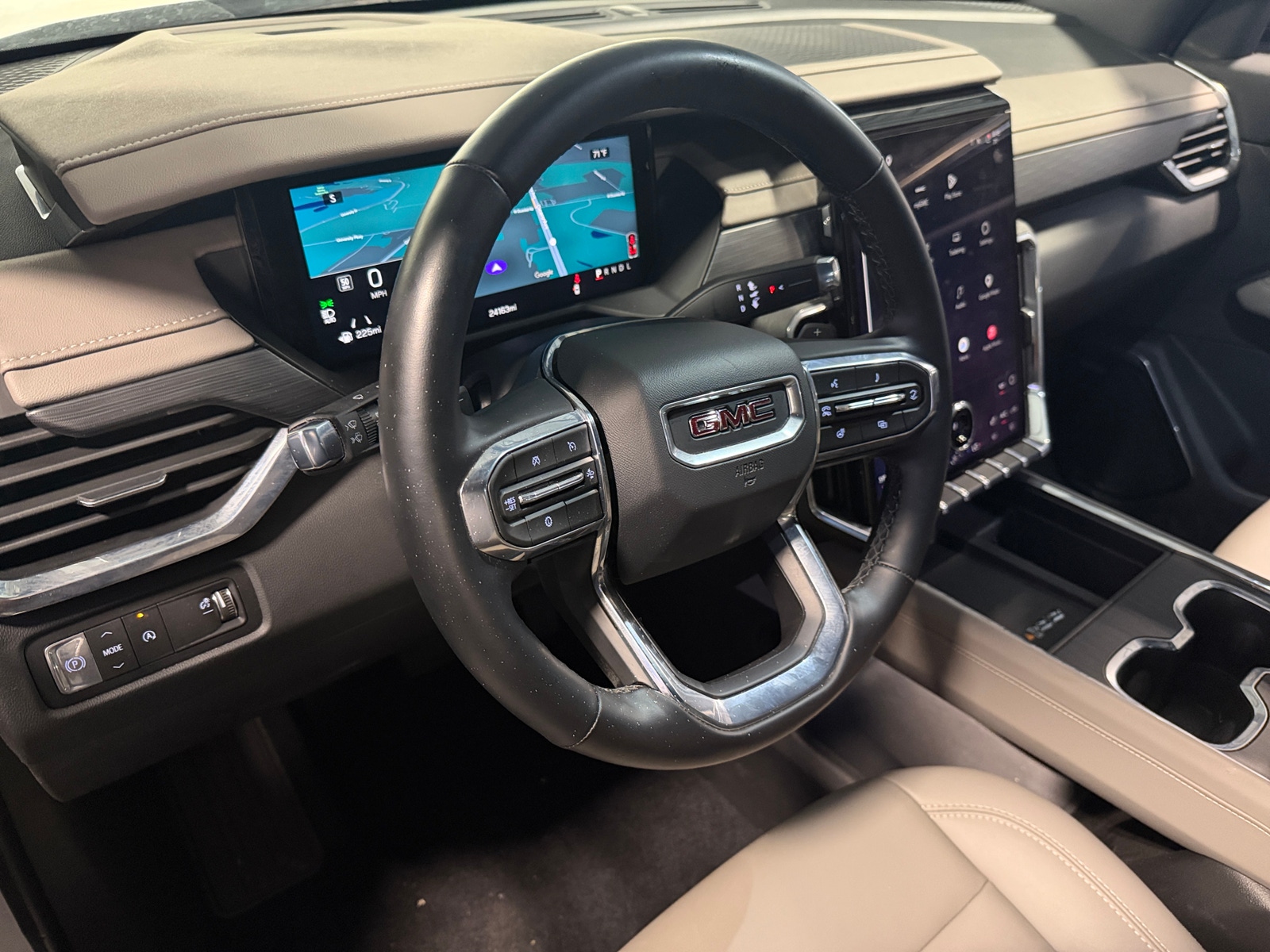 Thumbnail: 2026 GMC Acadia - 4