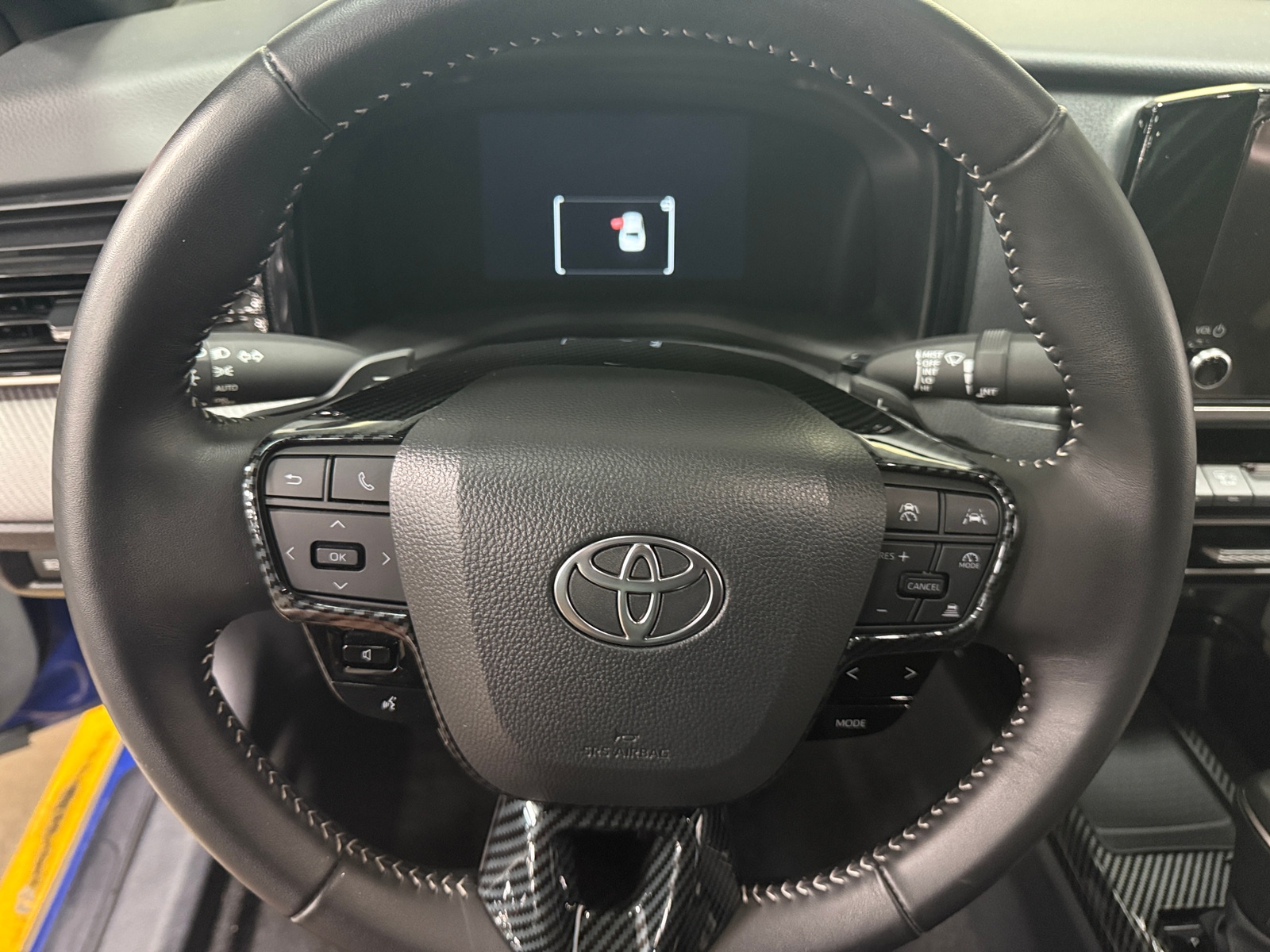 Thumbnail: 2025 Toyota Camry - 4