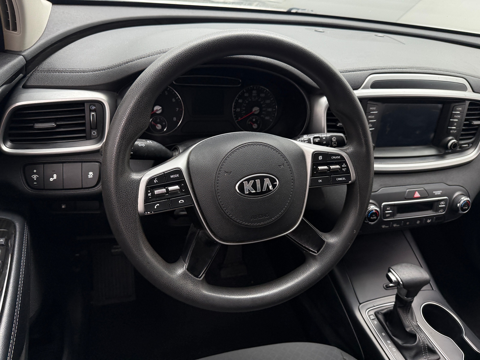Thumbnail: 2019 Kia Sorento - 5