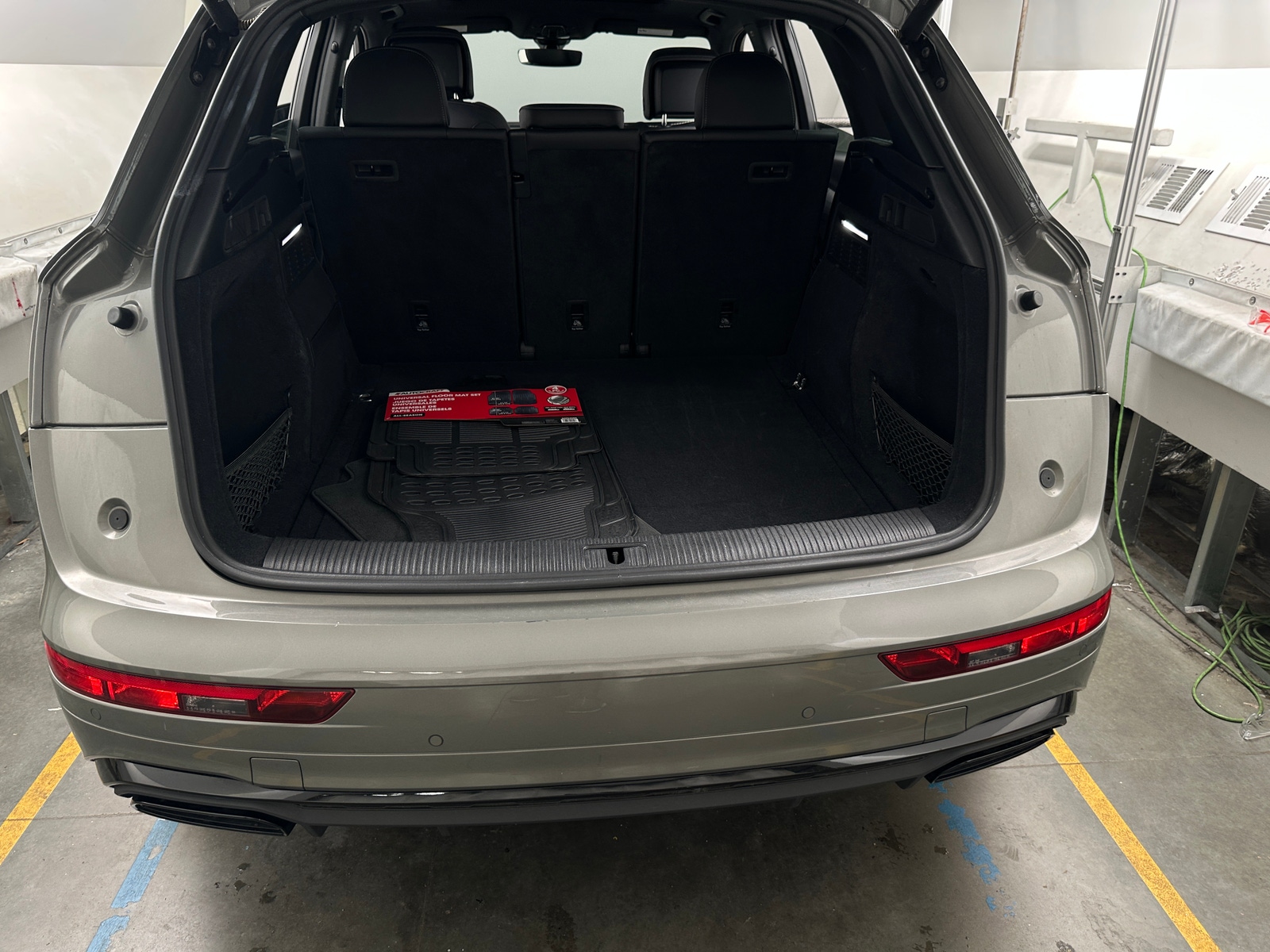Thumbnail: 2025 Audi Q5 - 7