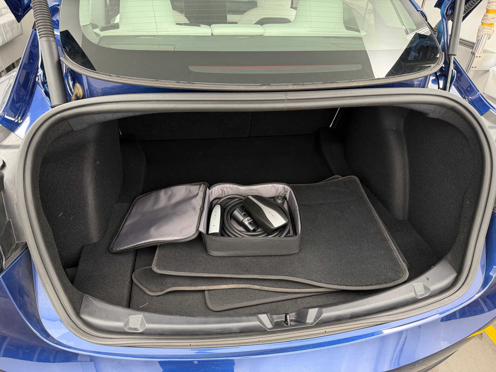 Thumbnail: 2022 Tesla Model 3 - 6
