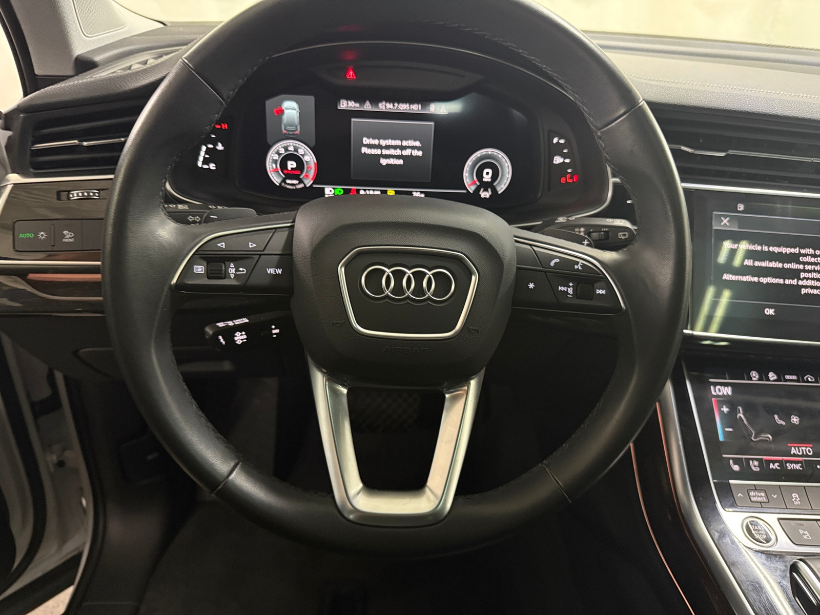 Thumbnail: 2023 Audi Q7 - 4