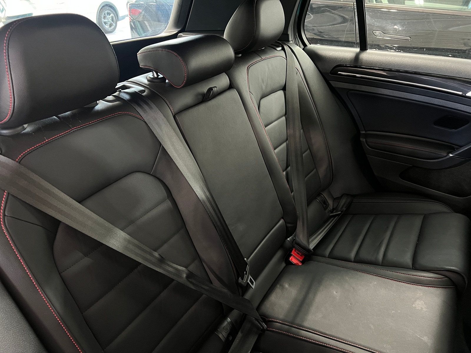 Thumbnail: 2017 Volkswagen Golf - 5