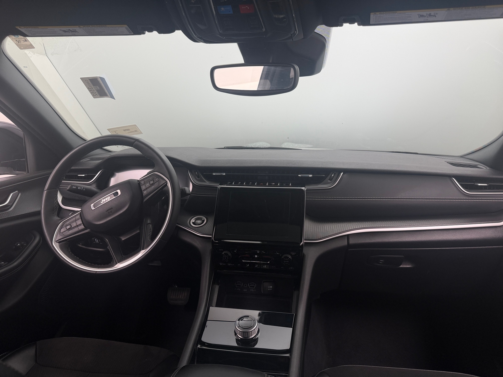 Thumbnail: 2023 Jeep Grand Cherokee L - 2
