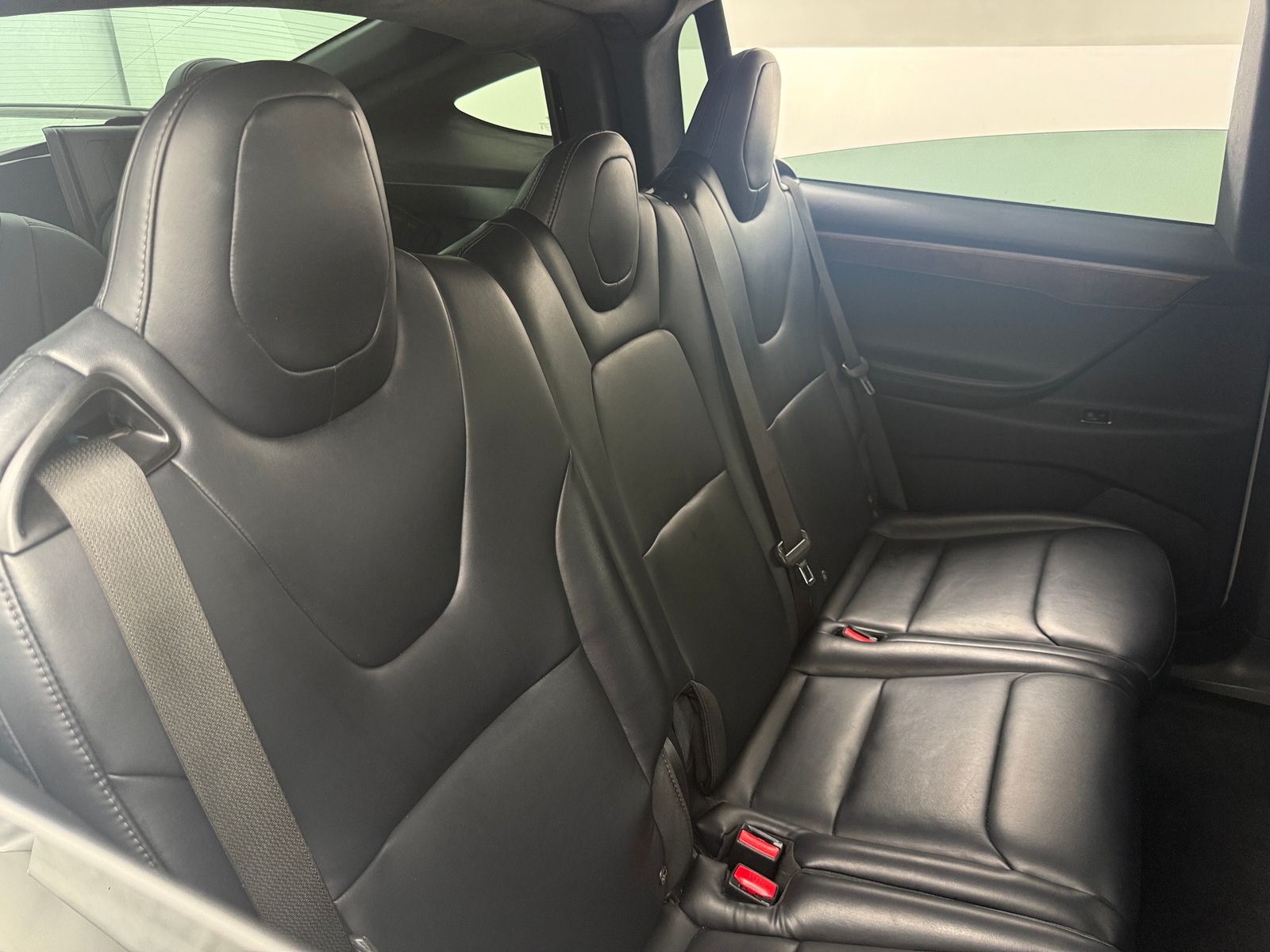 Thumbnail: 2020 Tesla Model X - 4