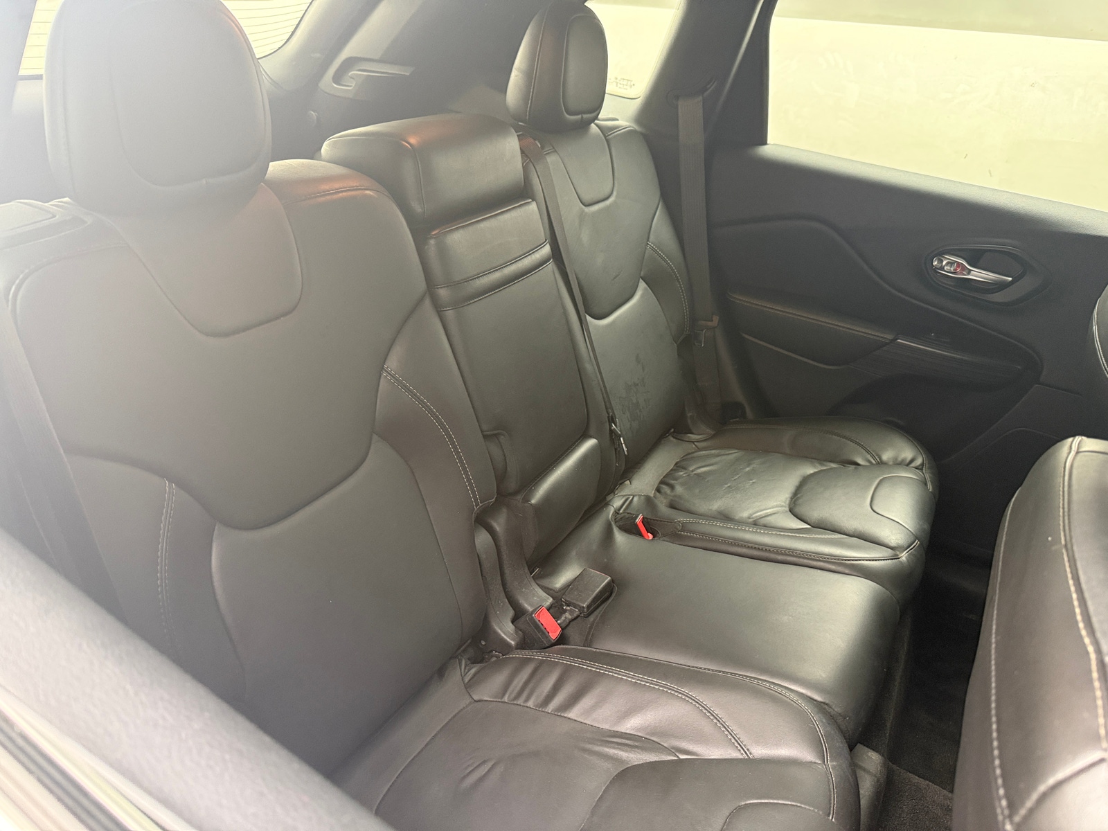 Thumbnail: 2015 Jeep Cherokee - 5