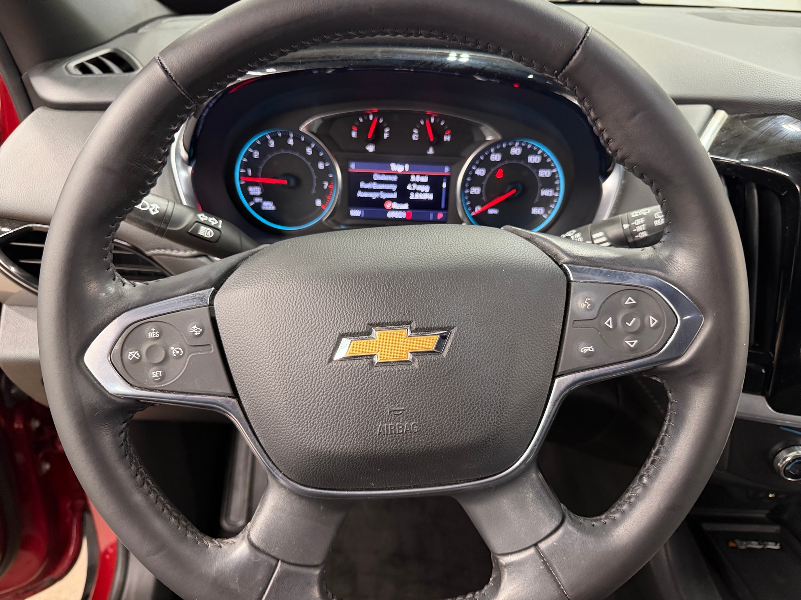 Thumbnail: 2022 Chevrolet Traverse - 5