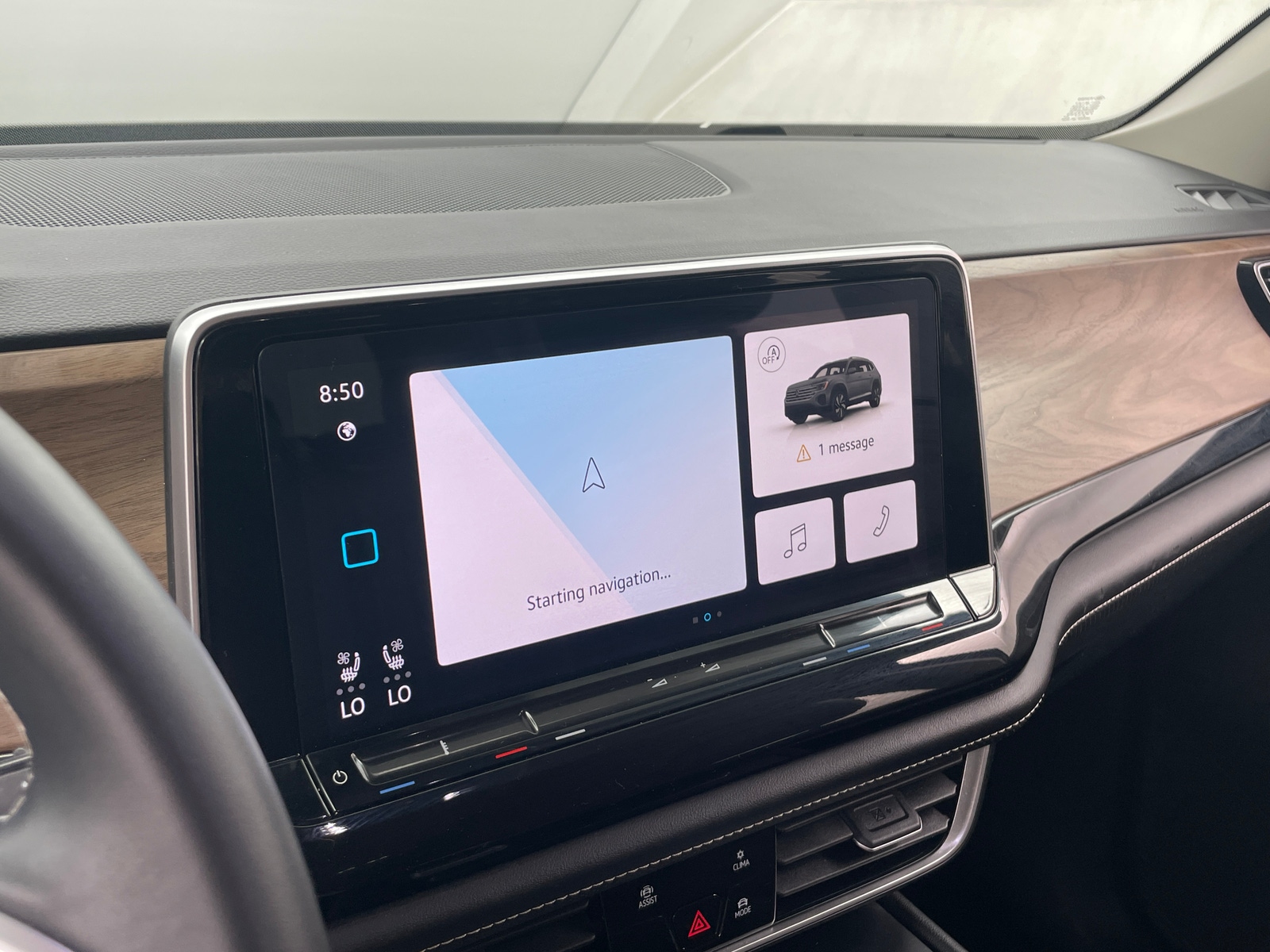 Thumbnail: 2024 Volkswagen Atlas - 3