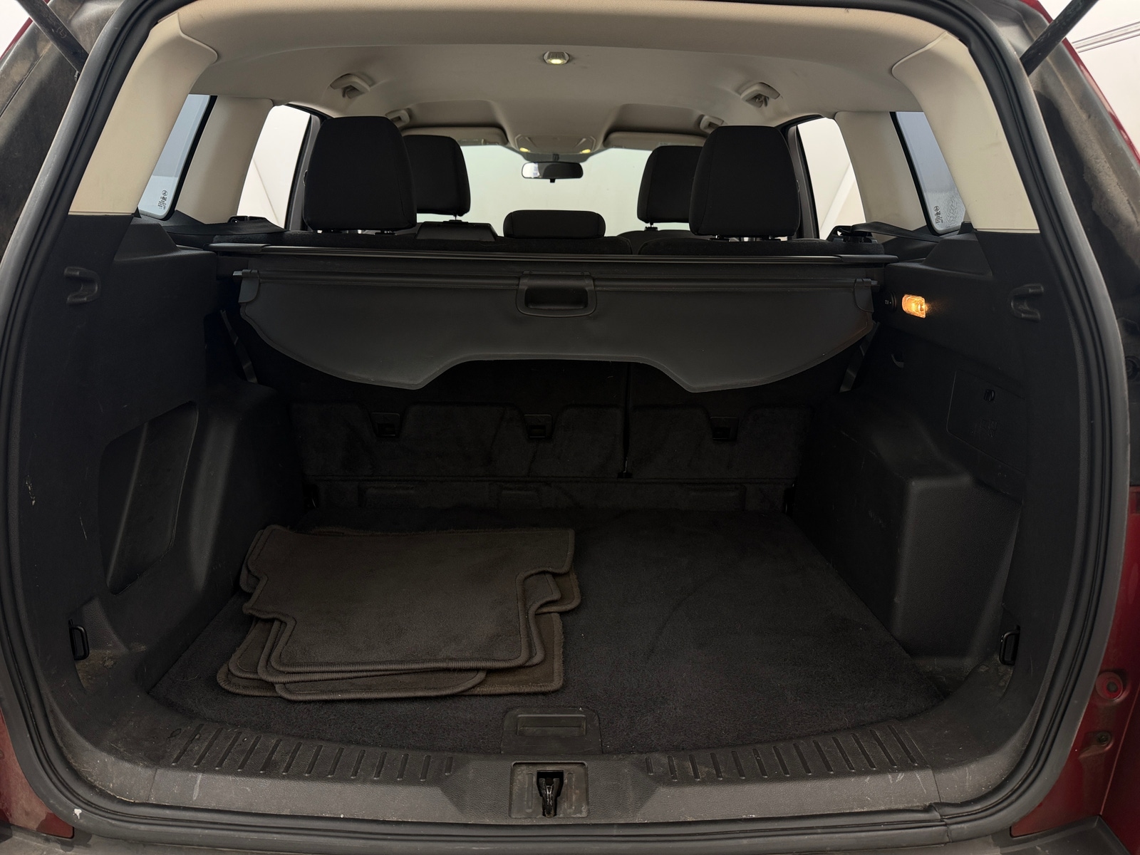 Thumbnail: 2016 Ford Escape - 7
