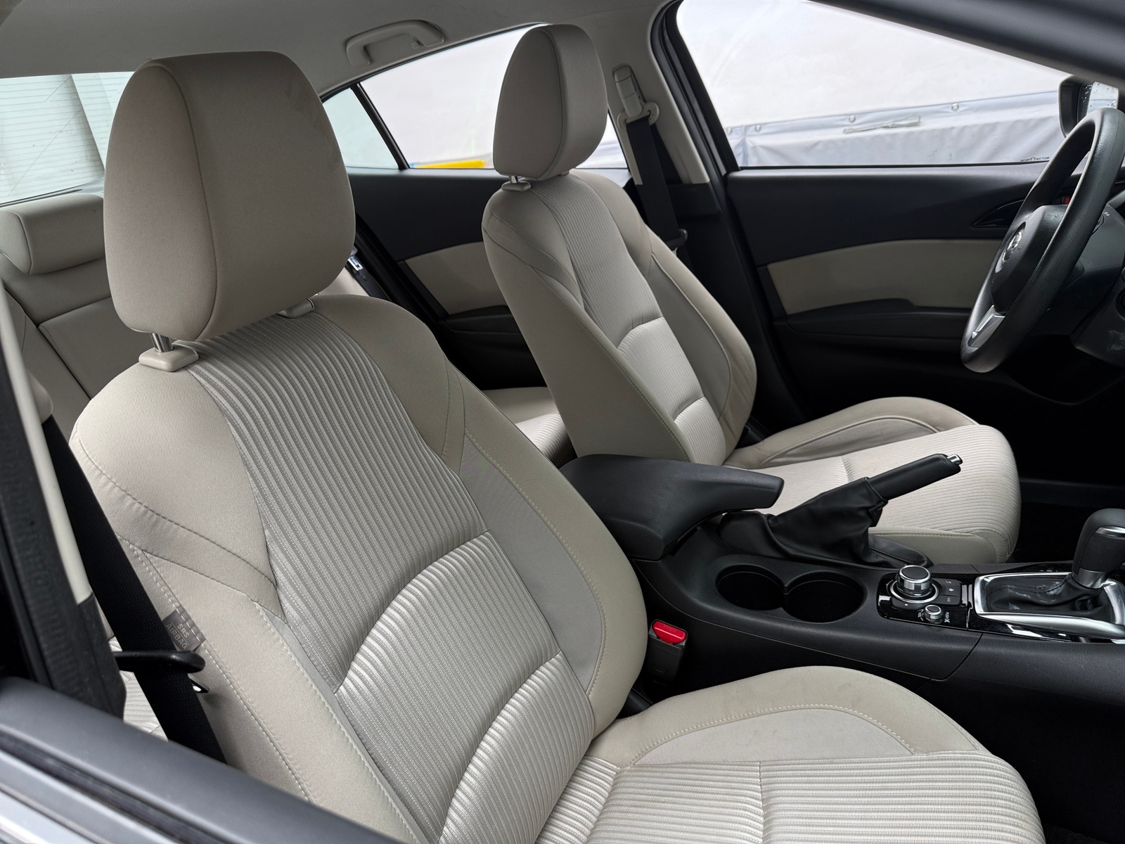 Thumbnail: 2016 Mazda Mazda3 - 2