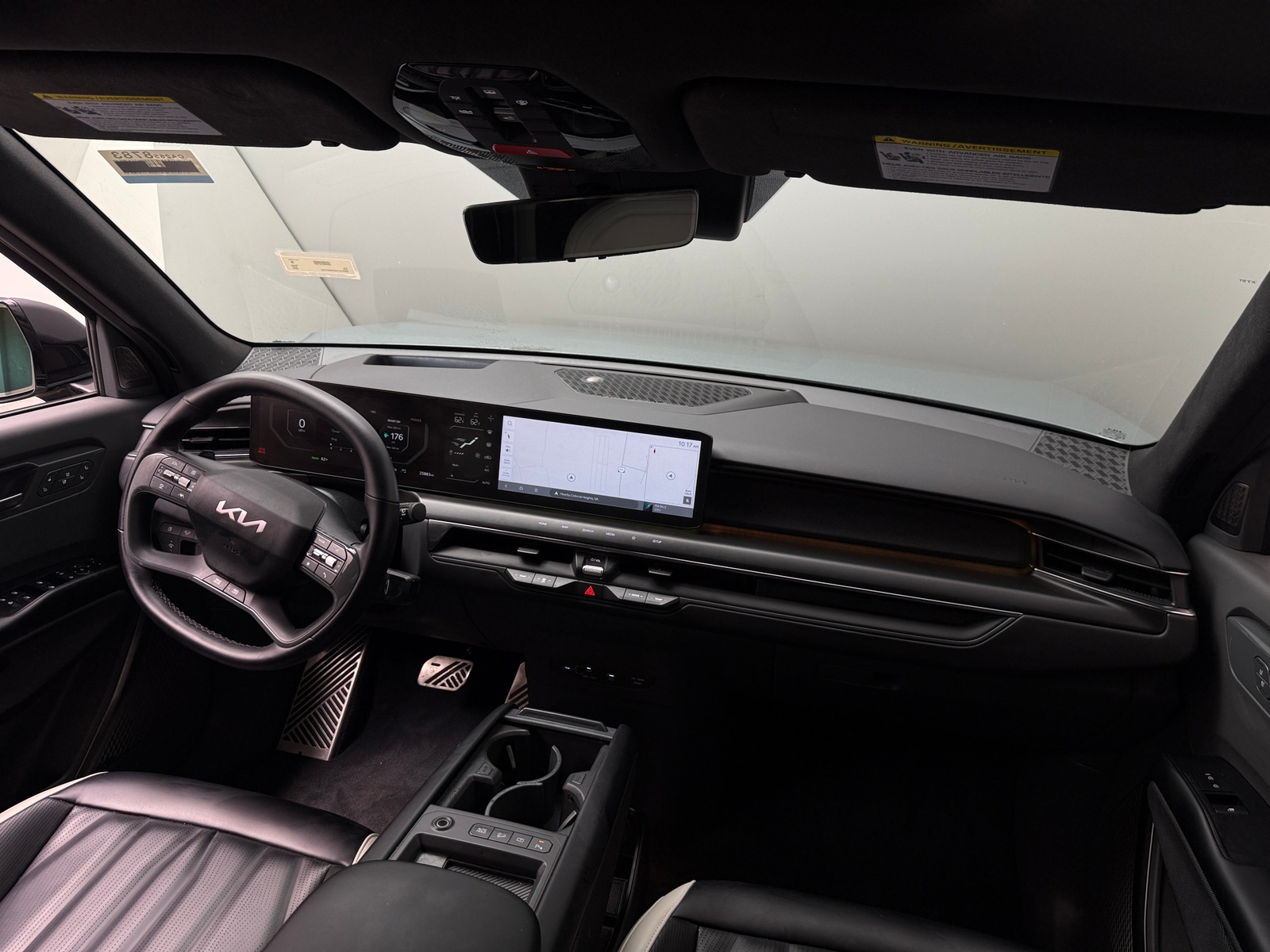 Thumbnail: 2024 Kia EV9 - 2