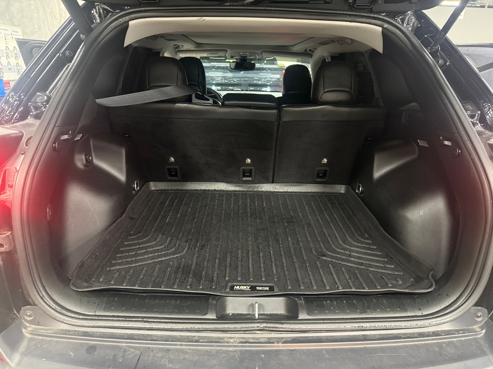 Thumbnail: 2019 Jeep Cherokee - 6