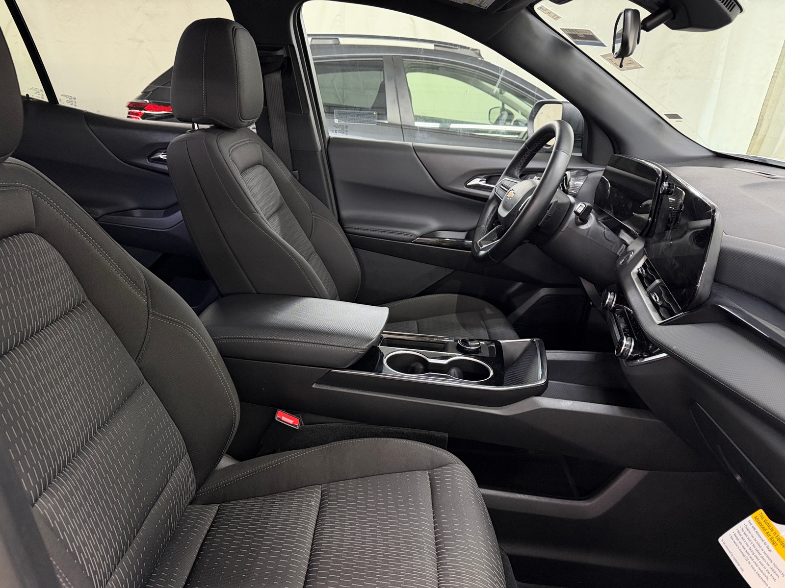 Thumbnail: 2026 Chevrolet Equinox - 2