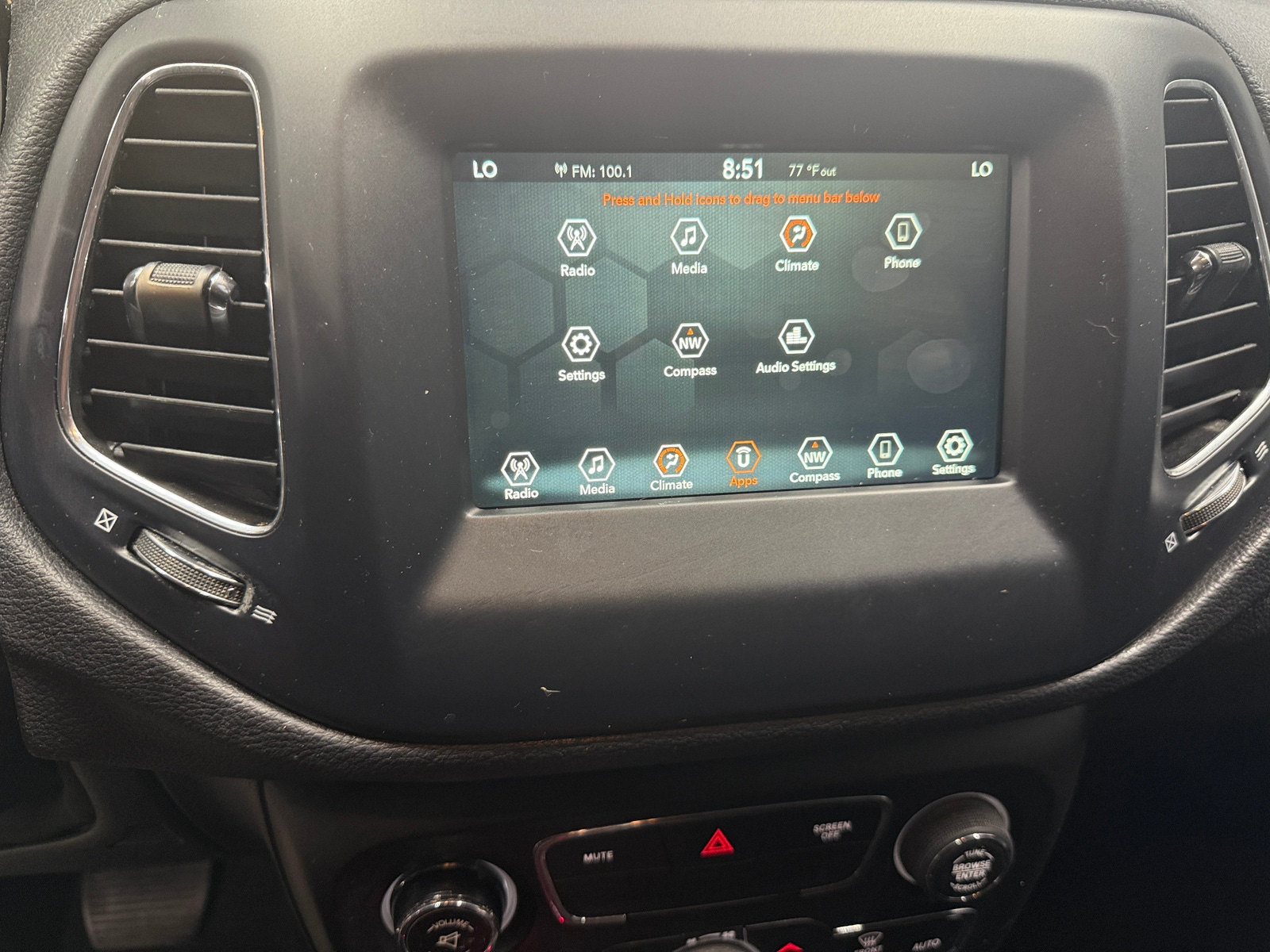 Thumbnail: 2021 Jeep Compass - 4
