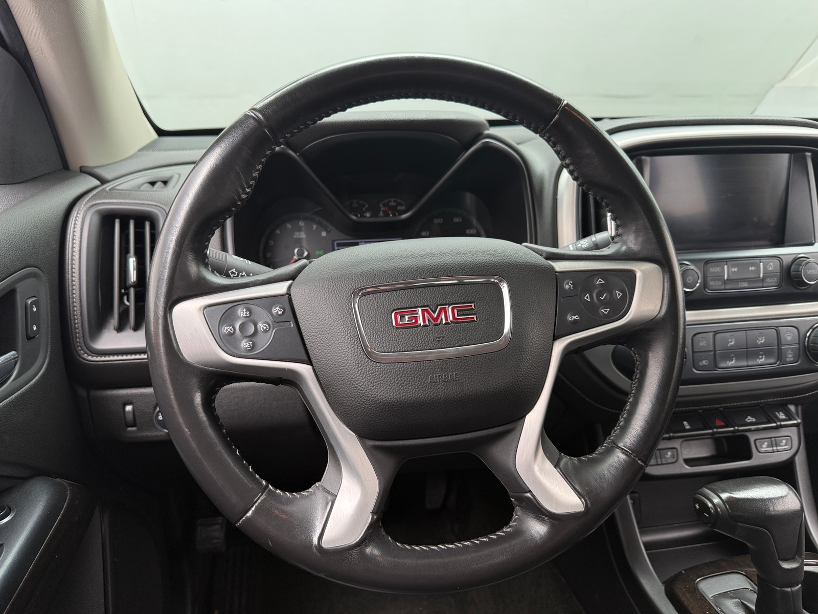 Thumbnail: 2018 GMC Canyon - 4