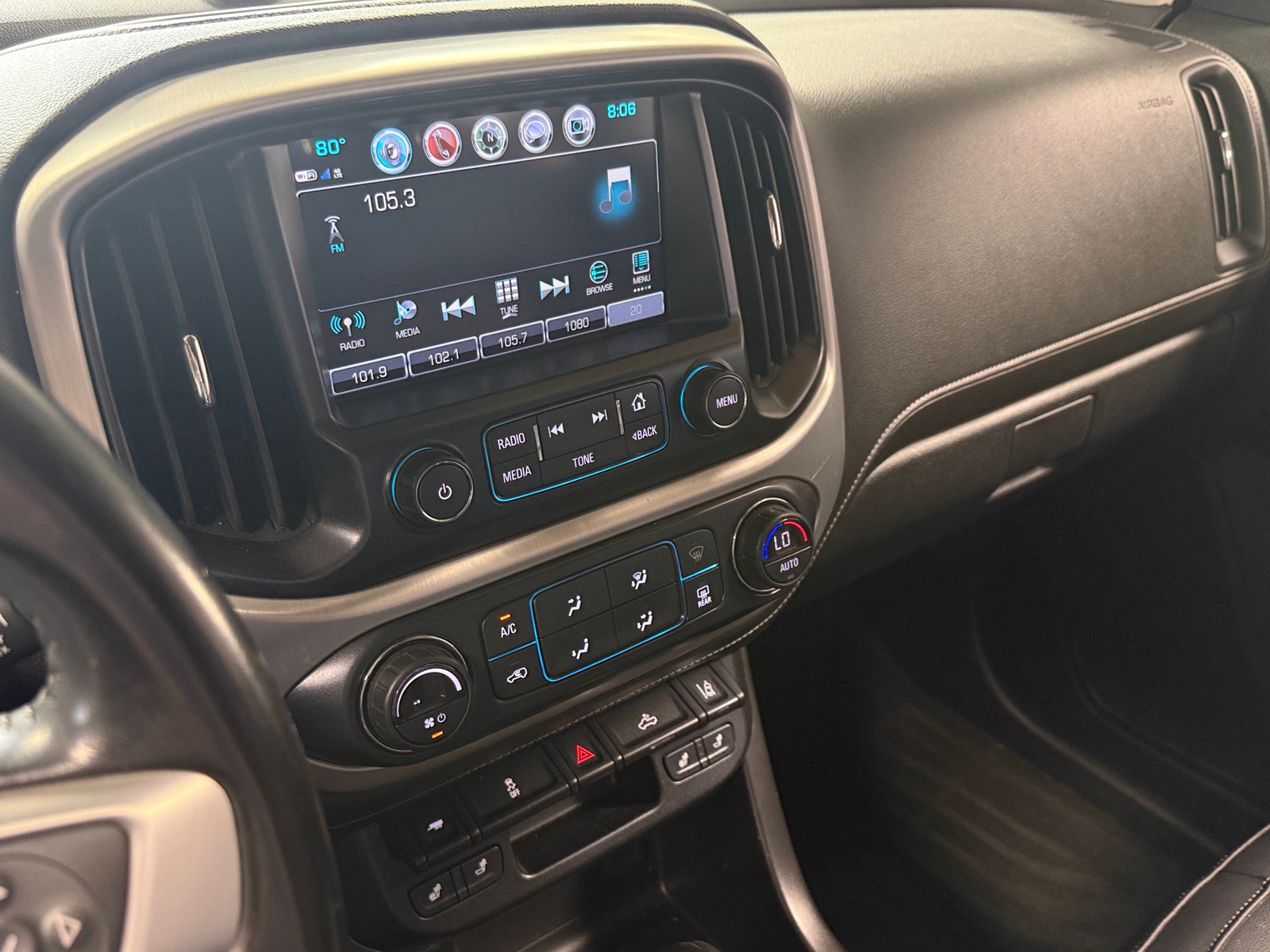 Thumbnail: 2018 GMC Canyon - 3