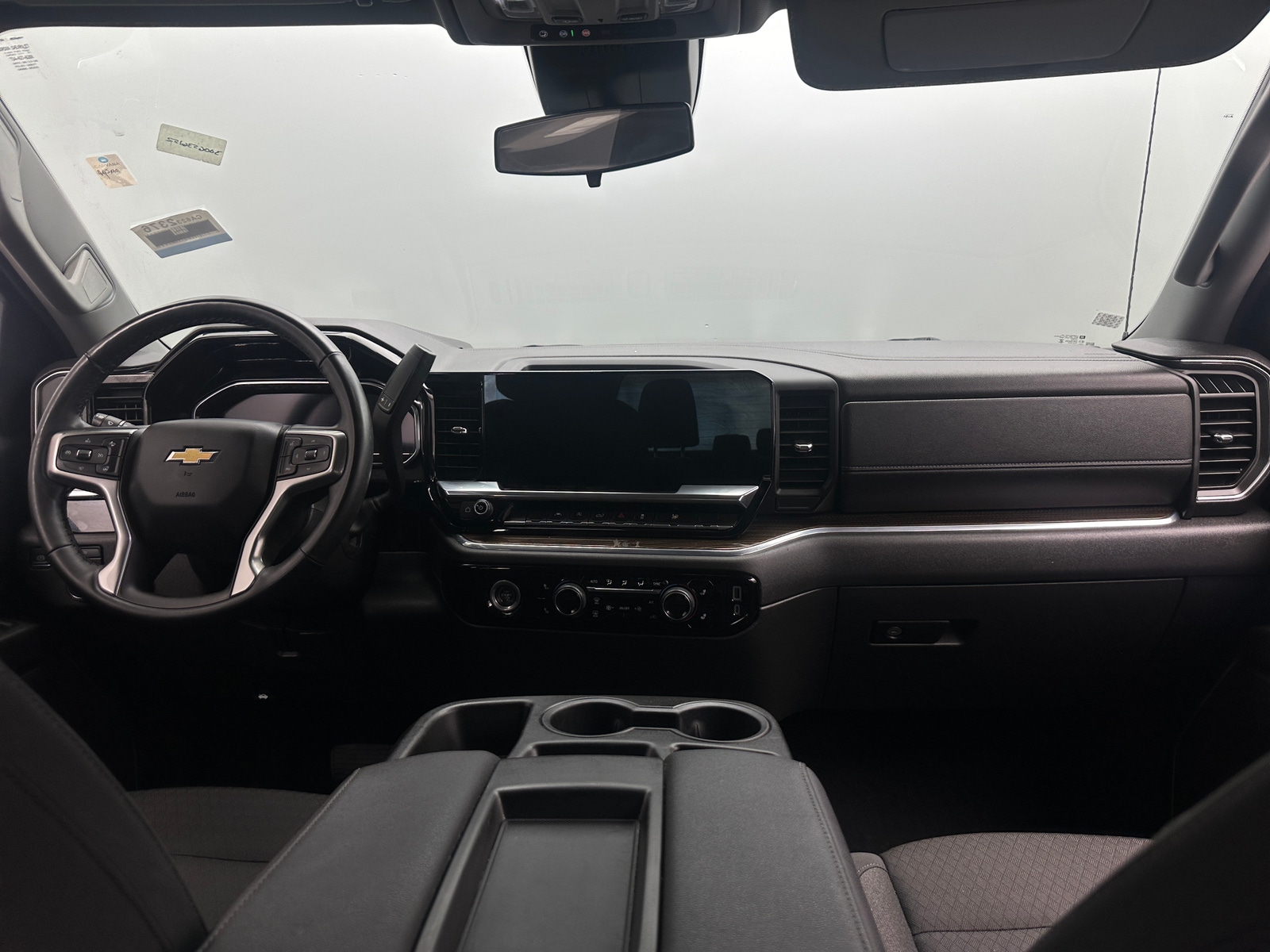 Thumbnail: 2024 Chevrolet Silverado 1500 - 3