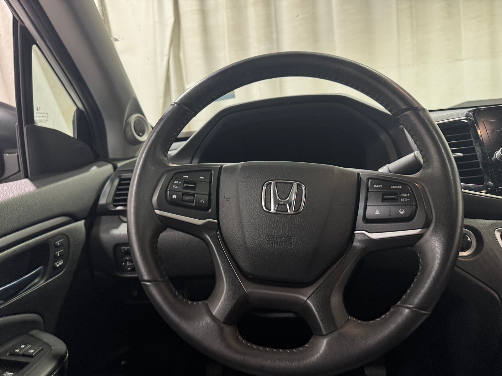 Thumbnail: 2025 Honda Ridgeline - 4
