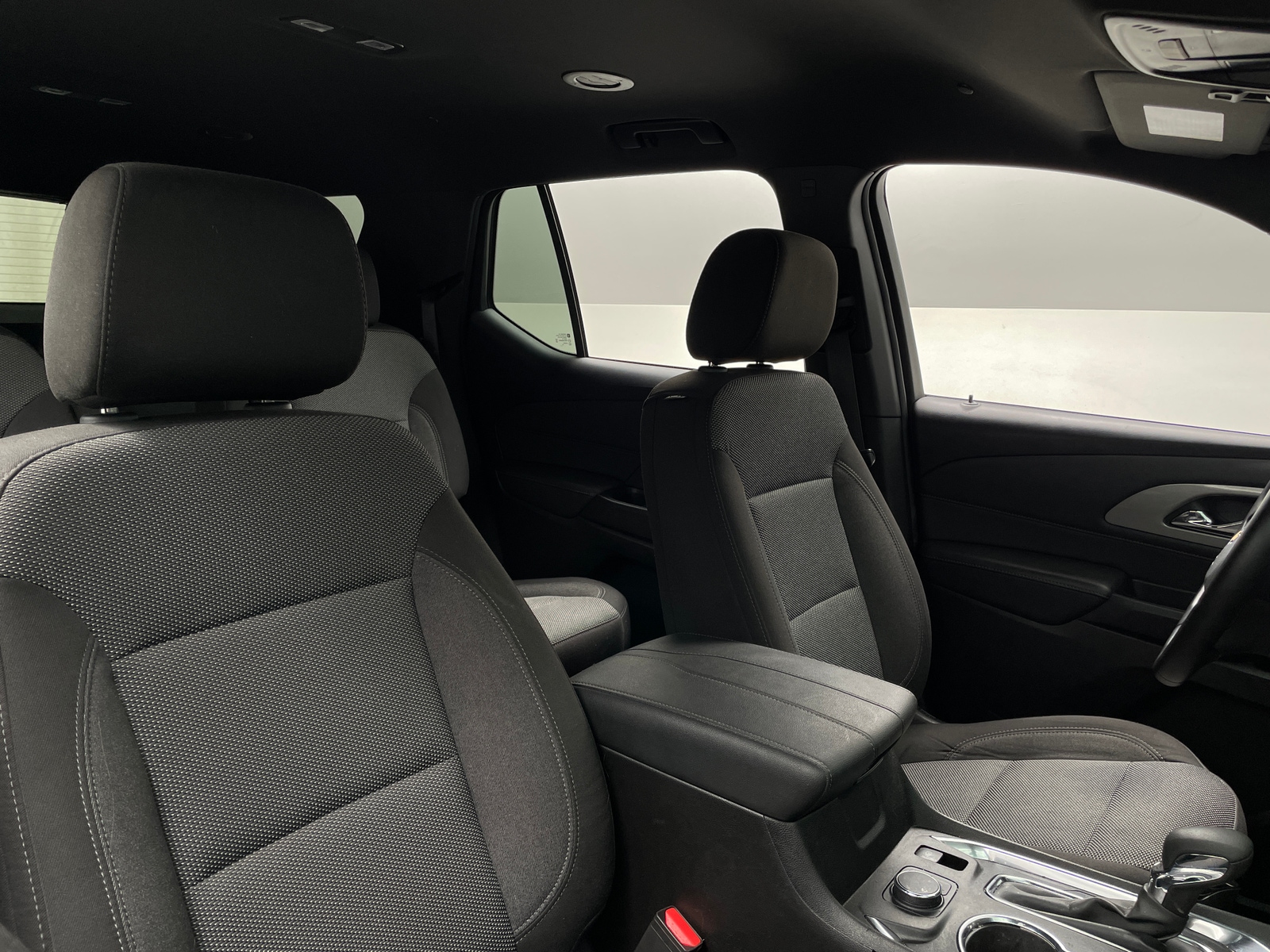Thumbnail: 2023 Chevrolet Traverse - 2