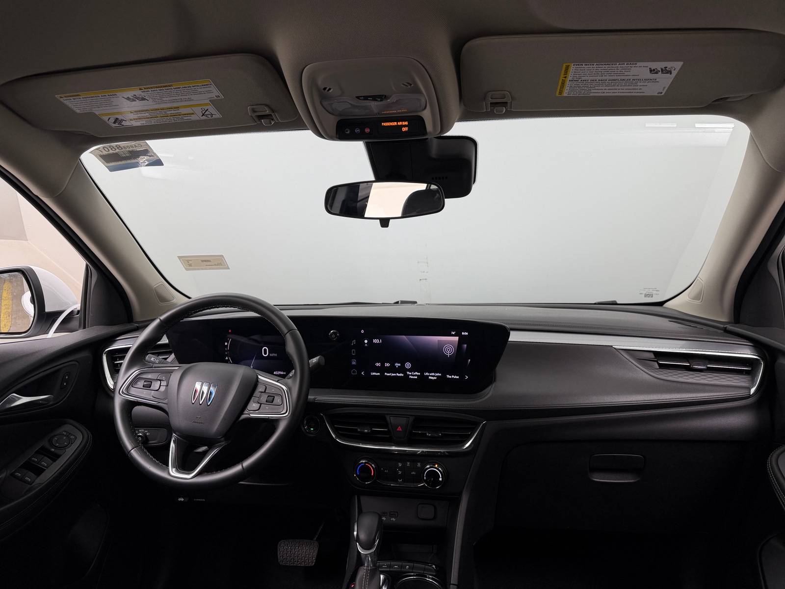 Thumbnail: 2025 Buick Encore GX - 2