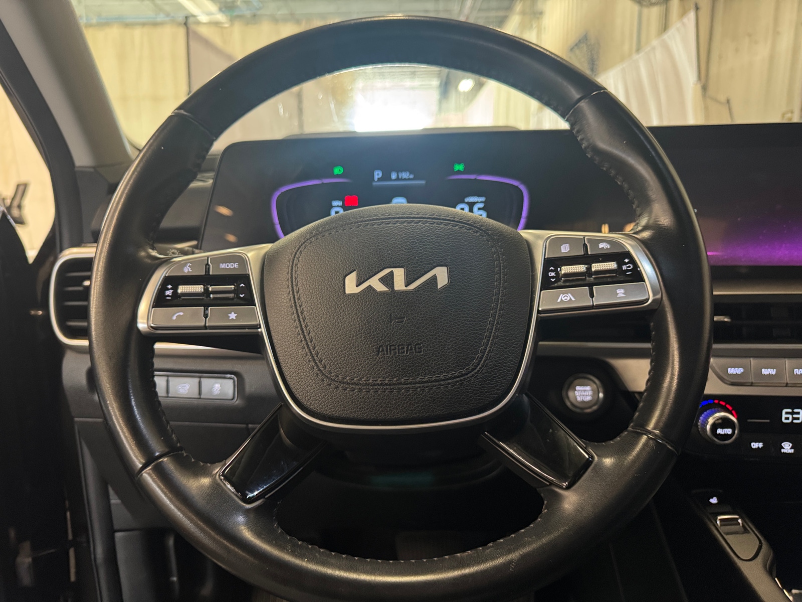 Thumbnail: 2025 Kia Telluride - 4