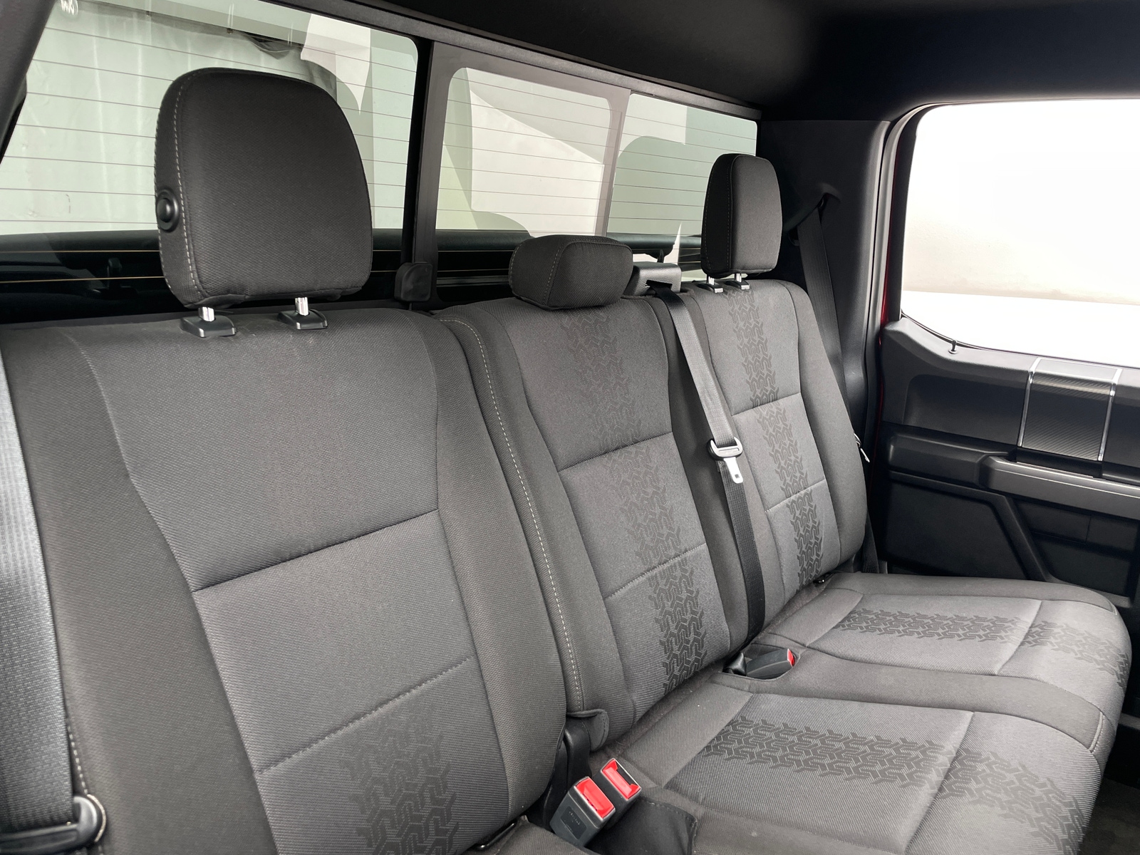 Thumbnail: 2019 Ford Econoline - 6