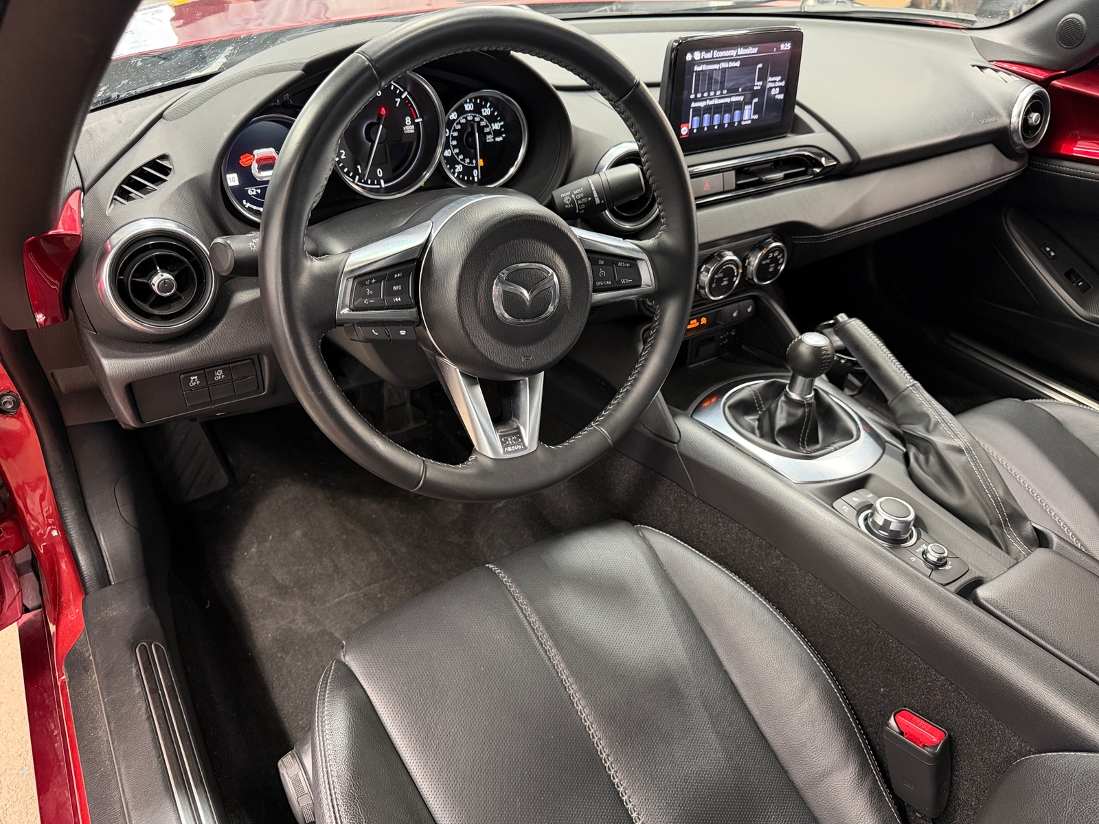 Thumbnail: 2021 Mazda MX-5 Miata - 2