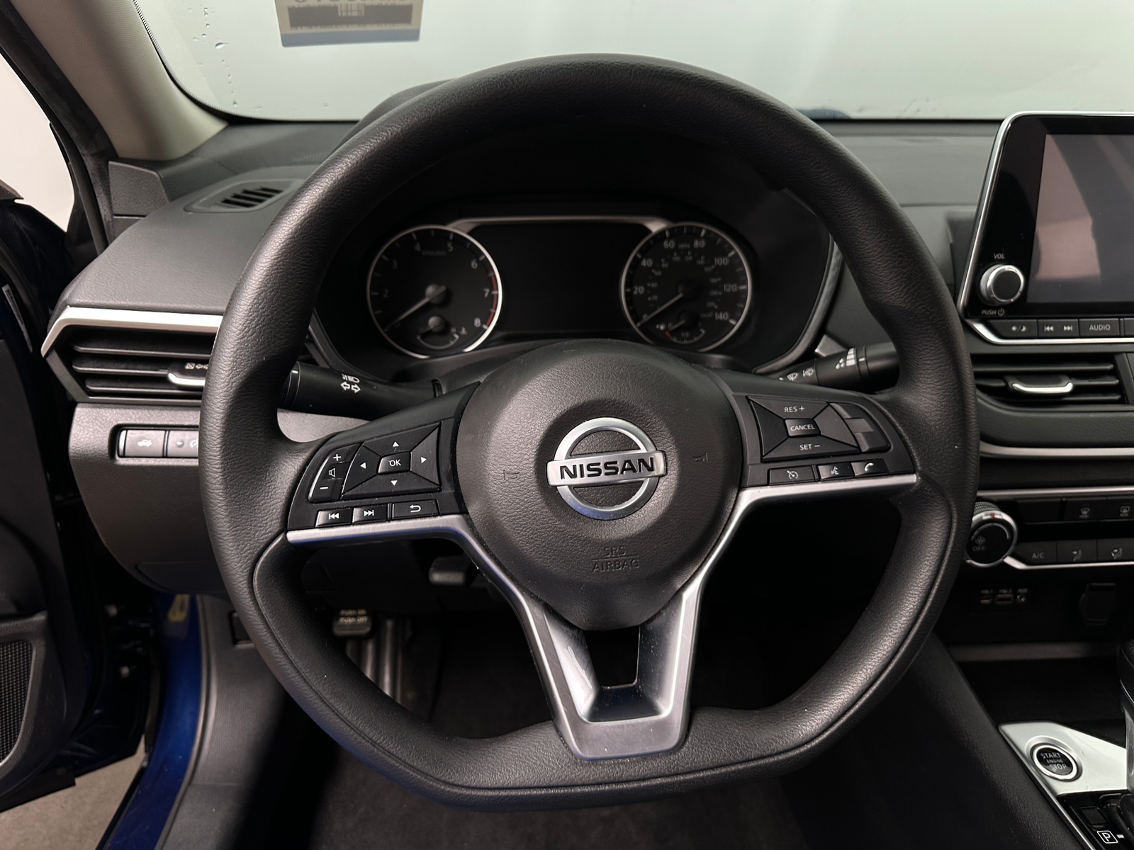 Thumbnail: 2020 Nissan Altima - 5