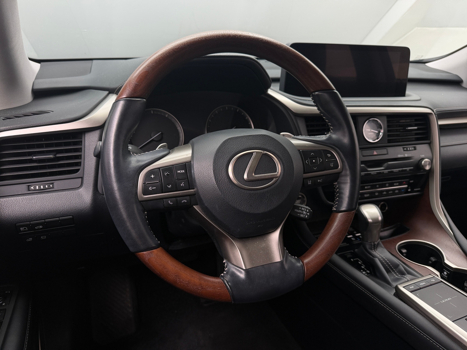 Thumbnail: 2020 Lexus RX - 5