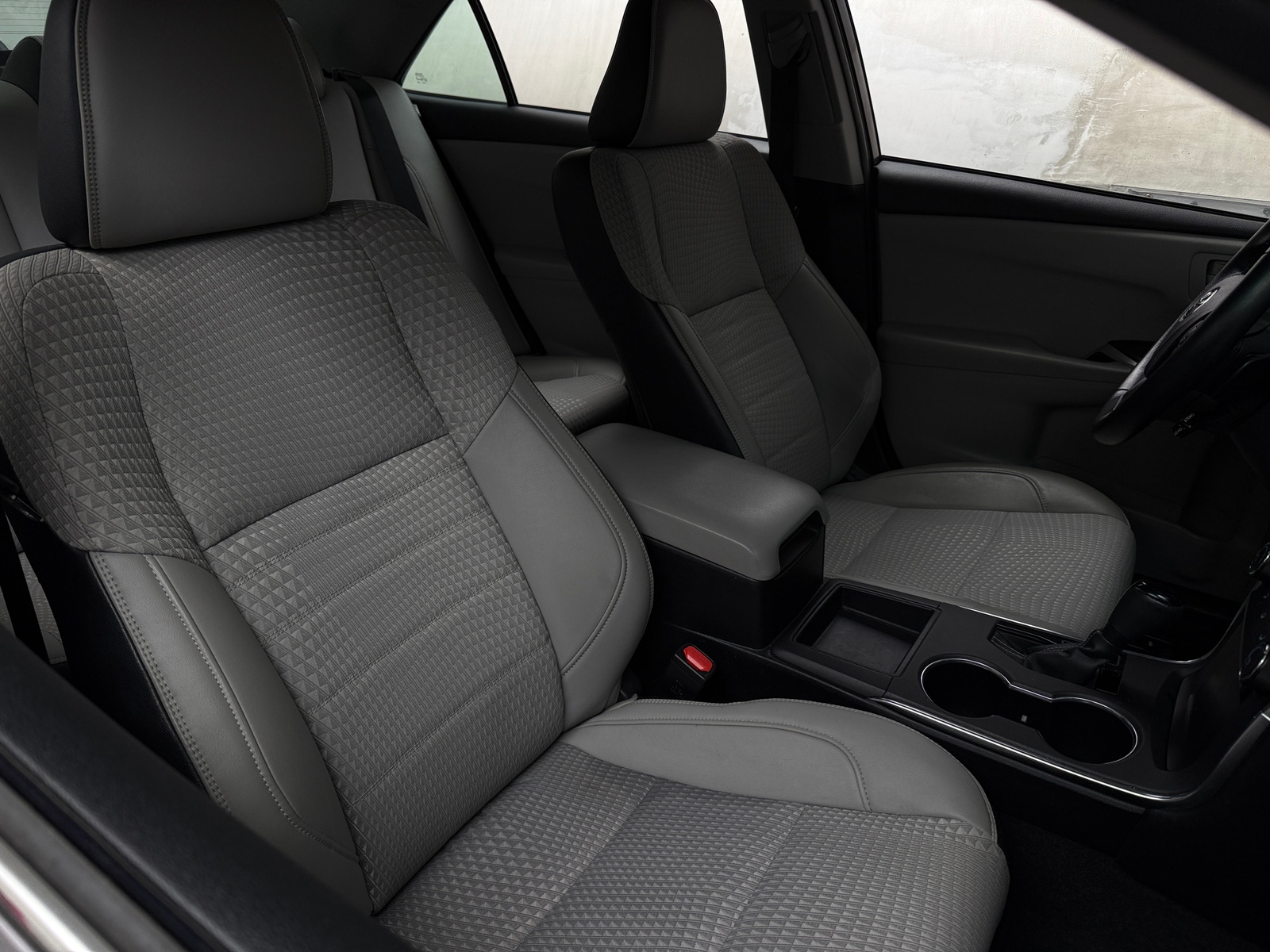 Thumbnail: 2015 Toyota Camry - 2