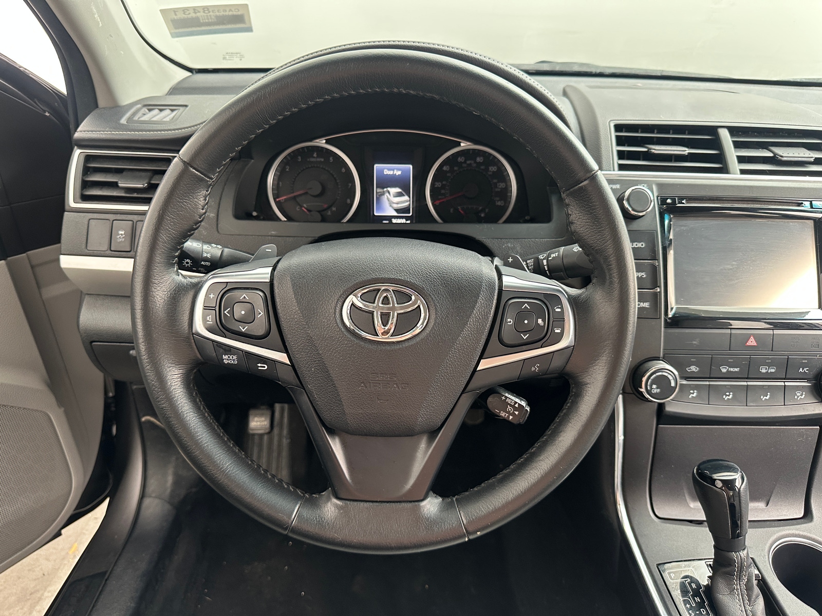 Thumbnail: 2015 Toyota Camry - 5