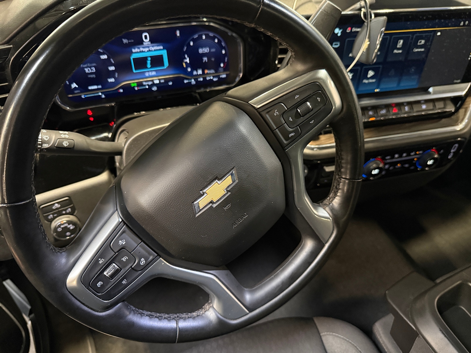 Thumbnail: 2023 Chevrolet Silverado 1500 - 5